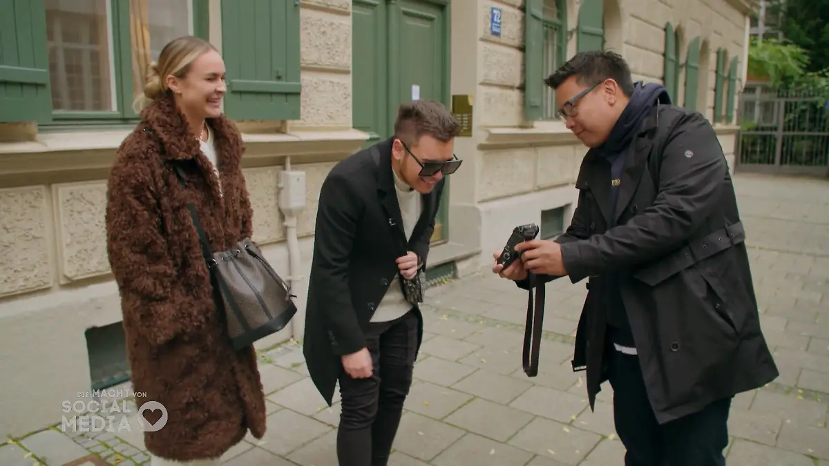 Enrico lernt von den besten: Tipps von Nina Suess Lektion 1: Handy-Fotos reichen nicht!