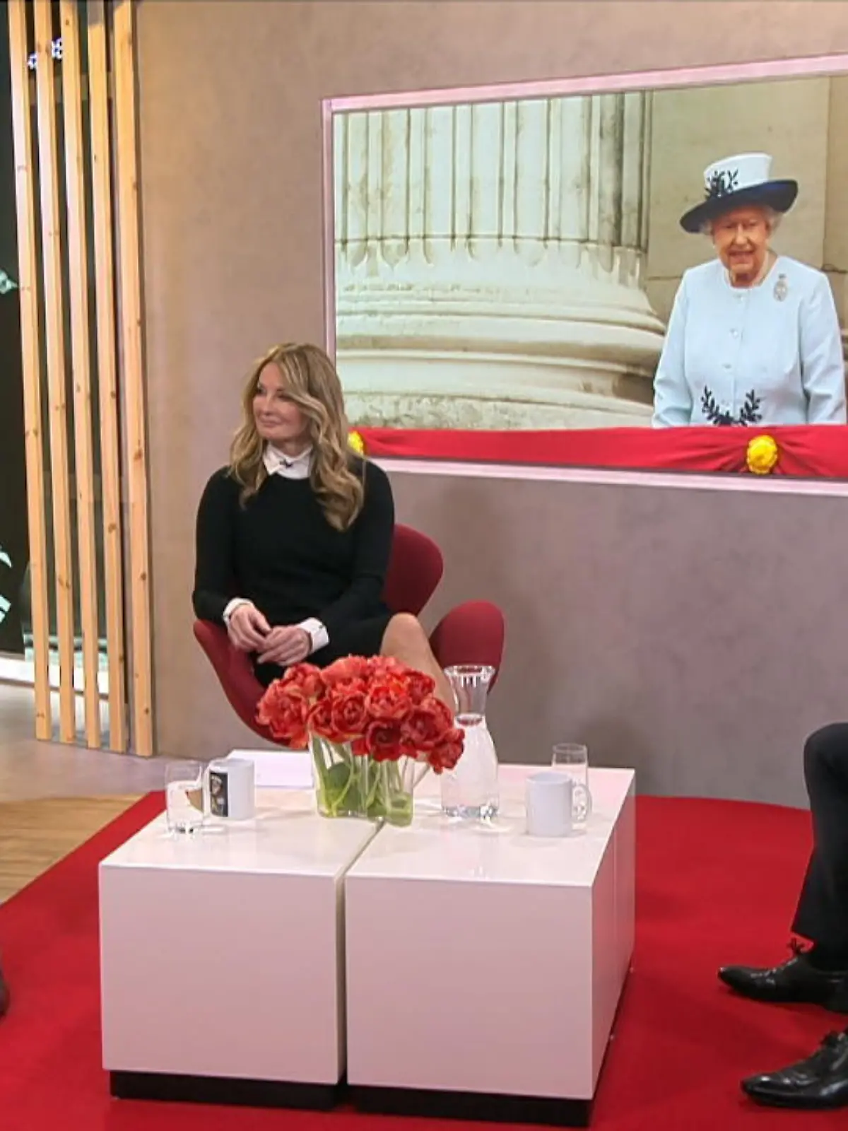 Bild zu: "Trotz Affärengerüchten treu an der Seite der Queen"