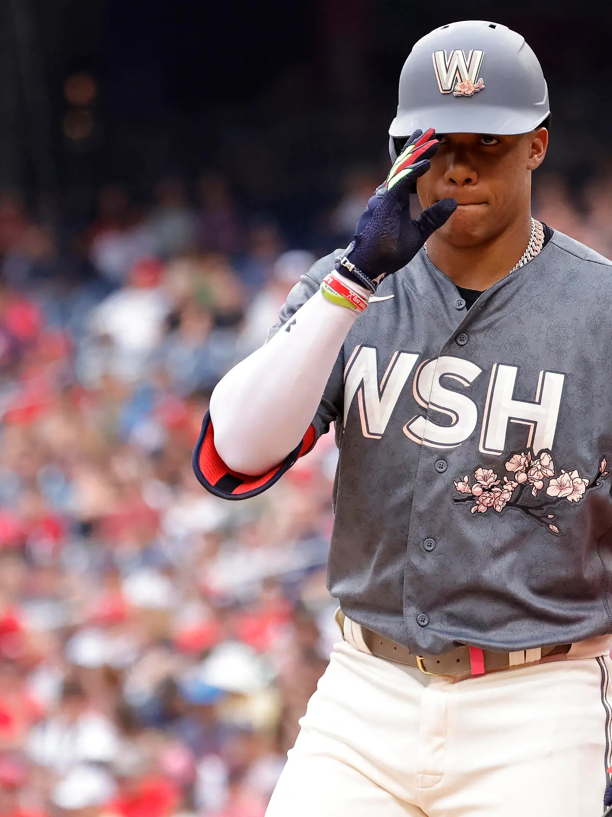 Jul 16, 2022; Washington, District of Columbia, USA; Washington Nationals right fielder Juan Soto (22) gestures to the Atlanta Braves dugout prior to his at-bat during the first inning at Nationals Park. Mandatory Credit: Geoff Burke-USA TODAY Sports