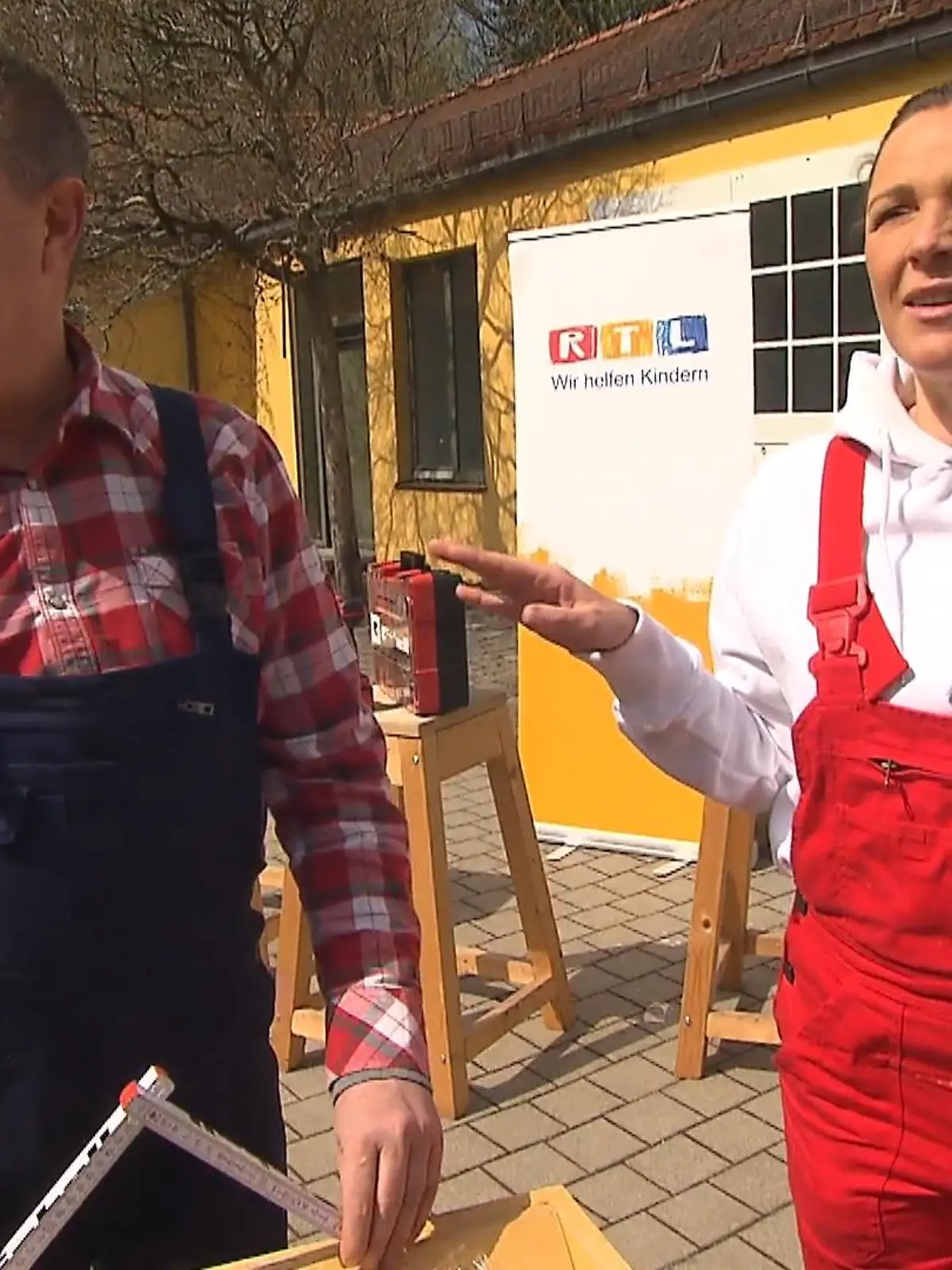 Bild zu: "Joachim Llambi baut ein Hochbeet - für den guten Zweck"