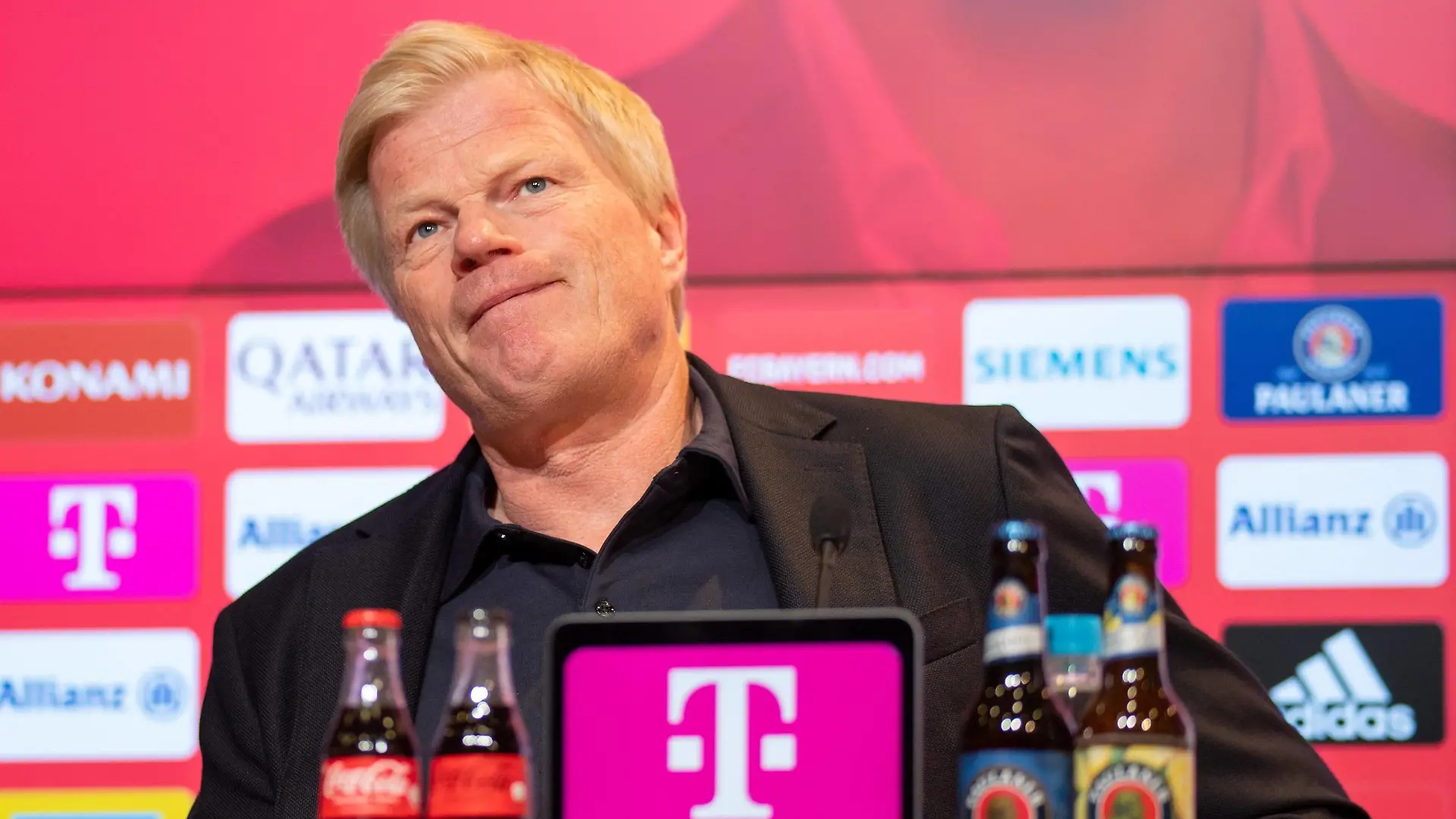 Vorstandsvorsitzender Oliver Kahn FC Bayern Muenchen AG bei der Spielervorstellung, Teampraesentation FC Bayern Muenchen, 16.07.22 Muenchen Bayern Deutschland *** Chairman of the board Oliver Kahn FC Bayern Muenchen AG during player presentation, team presentation FC Bayern Muenchen, 16 07 22 Muenchen Bayern Germany Copyright: xkolbert-press/UlrichxGamelx