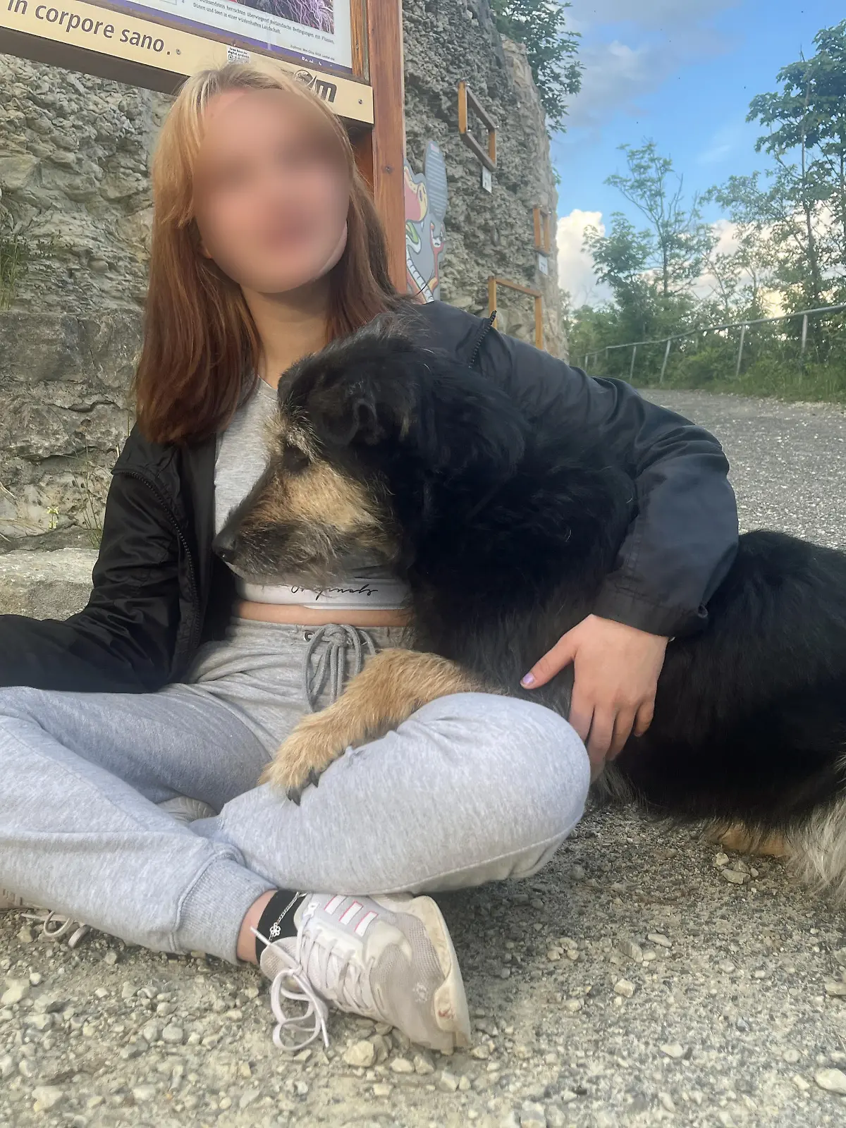Die Vermisste Lilly-Joy Z. aus Hermsdorf ist zum Glück wieder aufgetaucht.