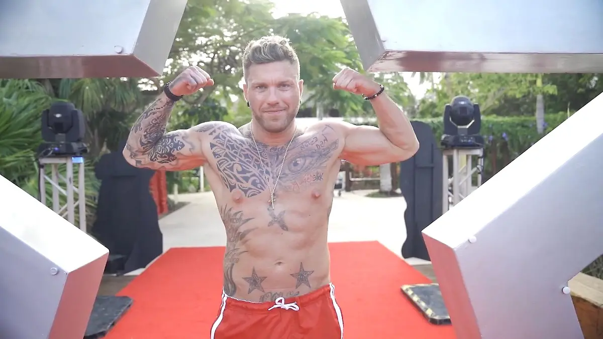 "Frauen mögen meinen Humor" Das ist "Ex on the Beach"-Kandidat Till