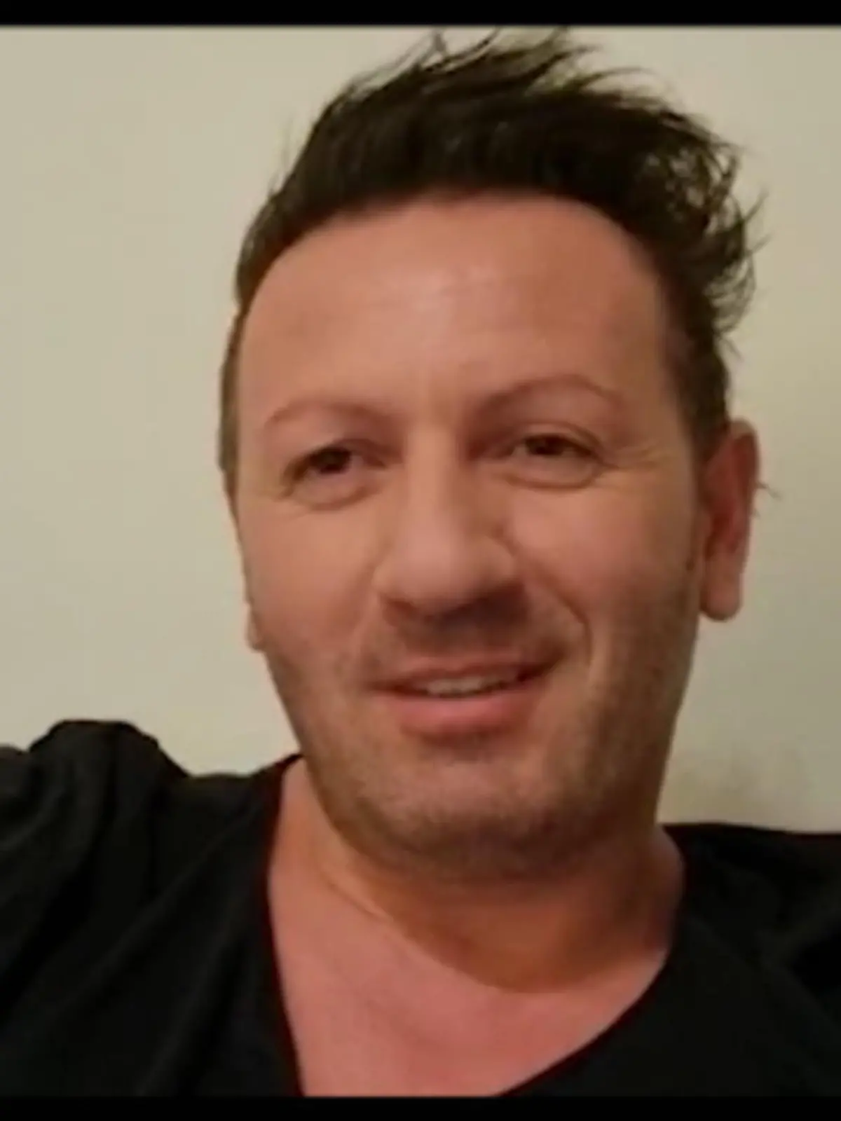 Bild zu: "Ennesto Monté macht Andreas Robens eine Ansage"