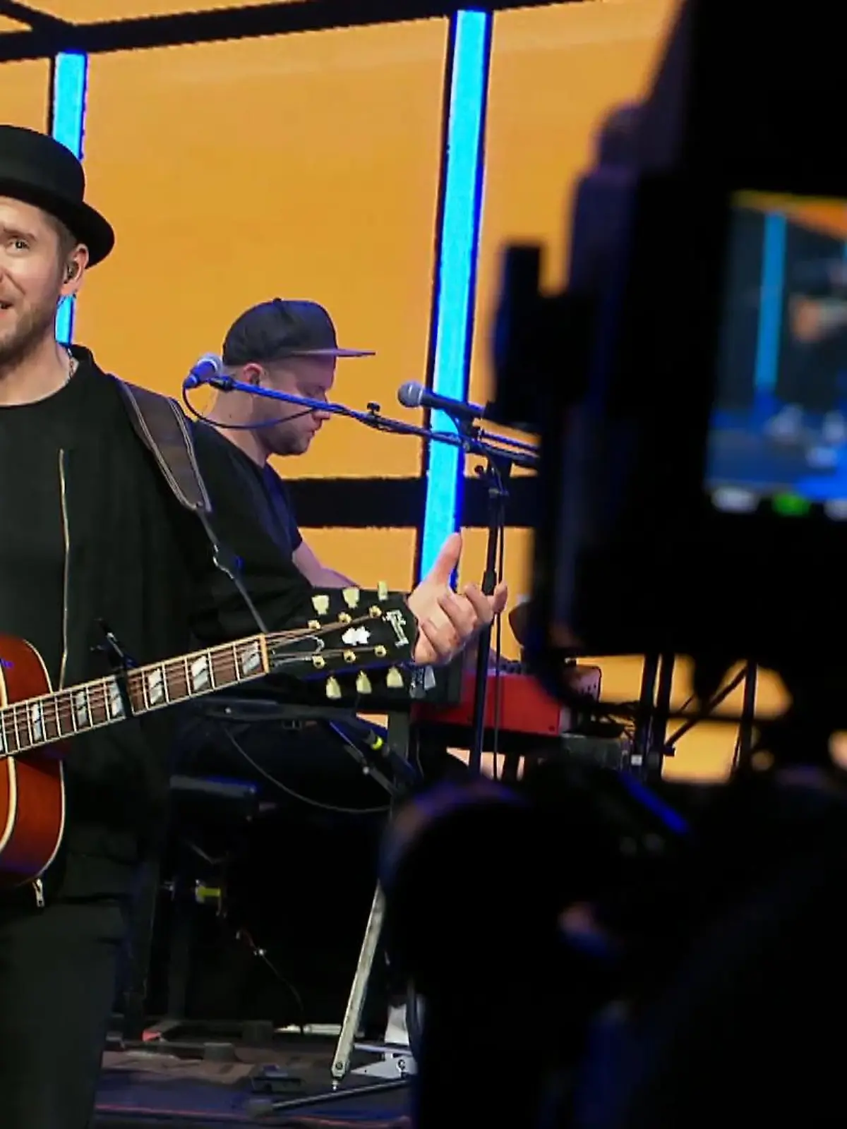 Bild zu: "Johannes Oerding über seine Rolle als Gastgeber"