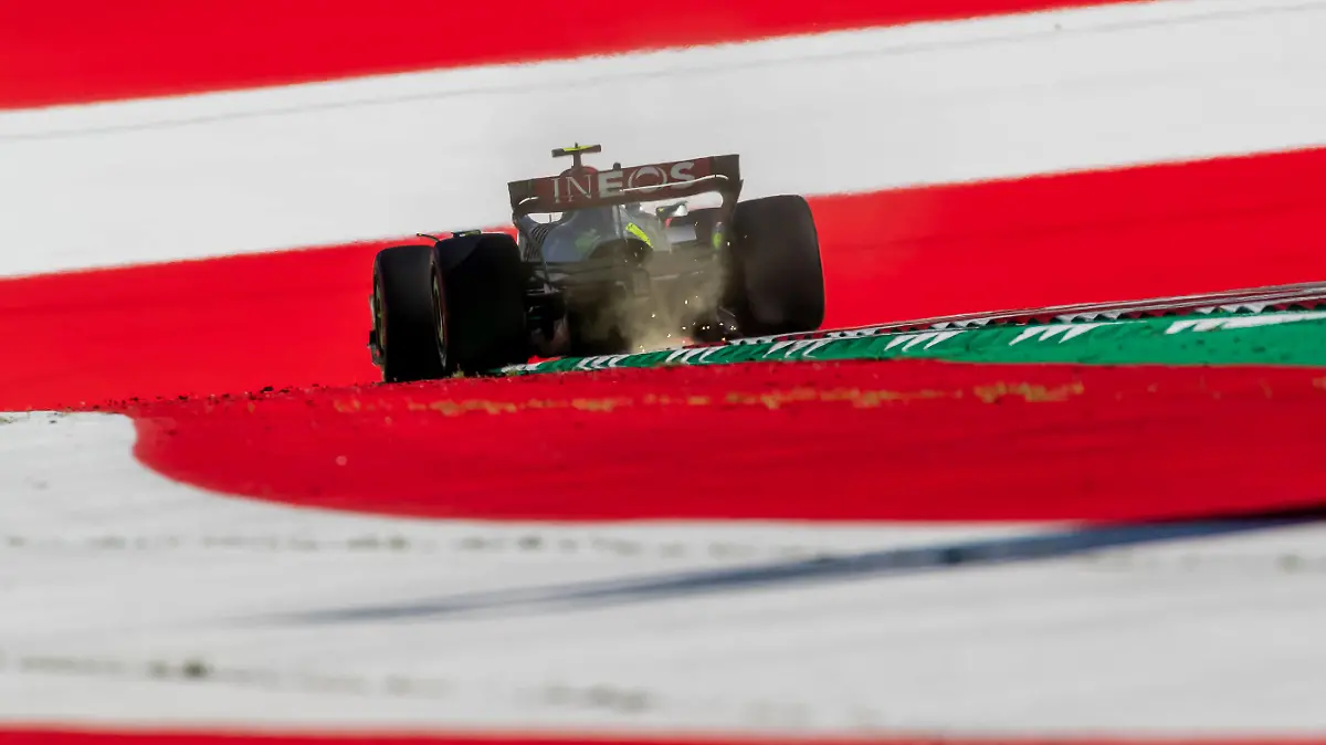 Formel 1 GP von Österreich 2022 Freitag Lewis Hamilton GBR Merceds AMG Petronas F1 Team Formel 1 Österreich am 08.07.2022 *** Formula 1 GP of Austria 2022 Friday Lewis Hamilton GBR Merceds AMG Petronas F1 Team Formula 1 Austria on 08 07 2022 Copyright: xBEAUTIFULxSPORTS/Erlhofx