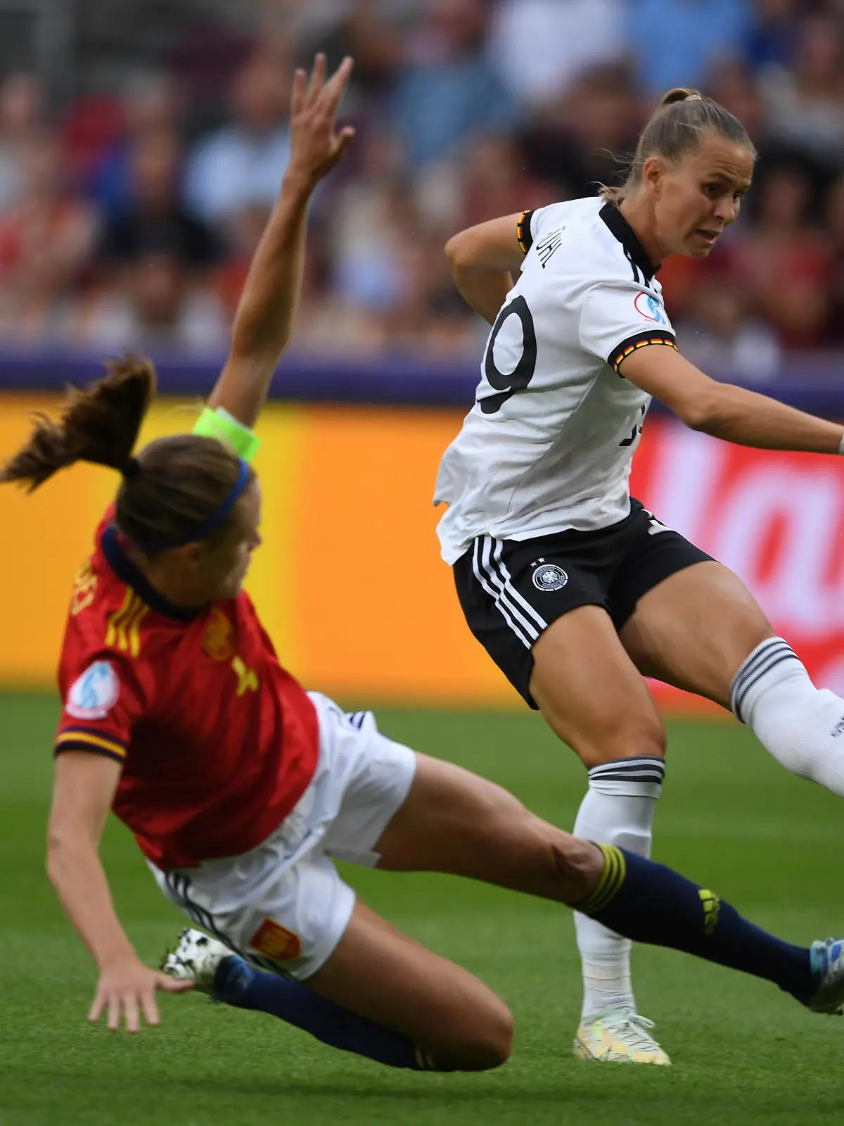  Klara Buhl Germany WomenIrene Paredes Spain Women he scored the first goal for his team during the Uefa Women s Euro England 2022 match between Germany 2-0 Spain at Brentford Community Stadium on July 12 2022 in London, England. Noxthirdxpartyxsales PUBLICATIONxNOTxINxJPN 193317860