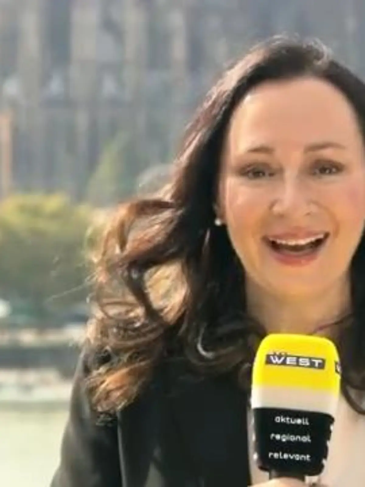 Bild zu: "Claudia Hessel"