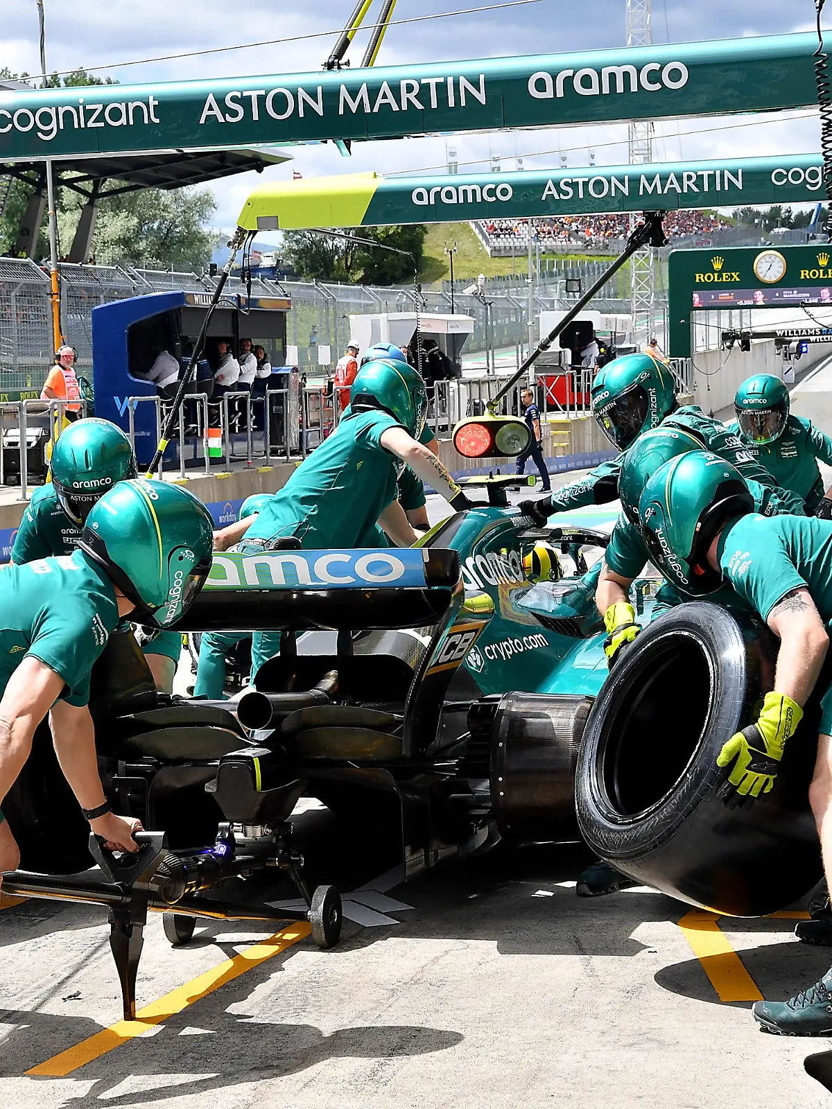 09.07.2022, Red Bull Ring , Spielberg, Formula 1 BWT Grosser Preis von Österreich 2022
 , im Bild
Sebastian Vettel (DEU), Aston Martin Aramco Cognizant Formula One Team / action press