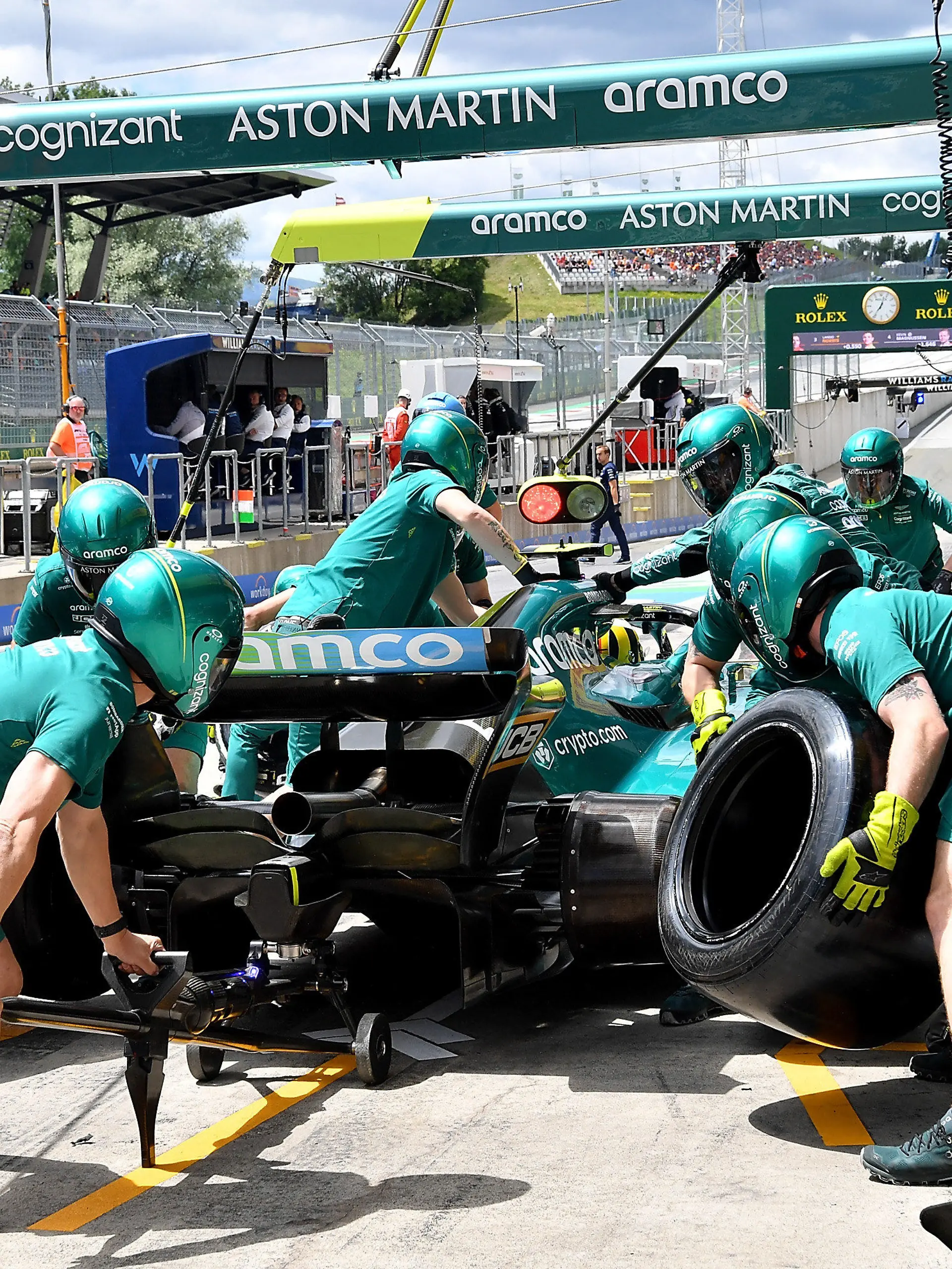 09.07.2022, Red Bull Ring , Spielberg, Formula 1 BWT Grosser Preis von Österreich 2022
 , im Bild
Sebastian Vettel (DEU), Aston Martin Aramco Cognizant Formula One Team / action press