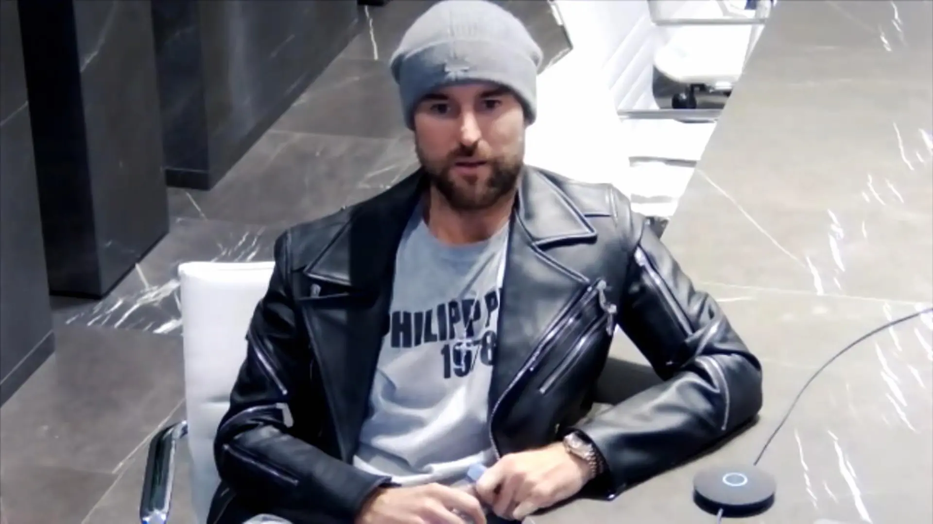 Philipp Plein wehrt sich im RTL-Interview gegen Vorwürfe Designer wegen Homophobie angeklagt