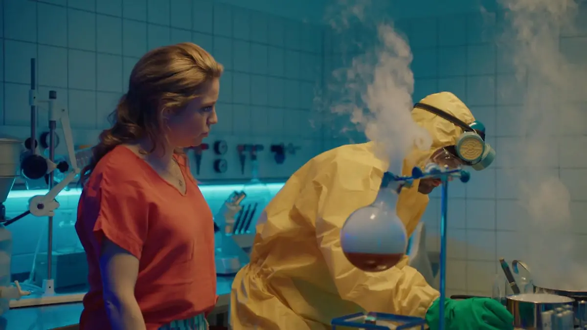 Reichen zwei Semester Chemie zur Herstellung von LSD? Krankenhaus und Drogenküche