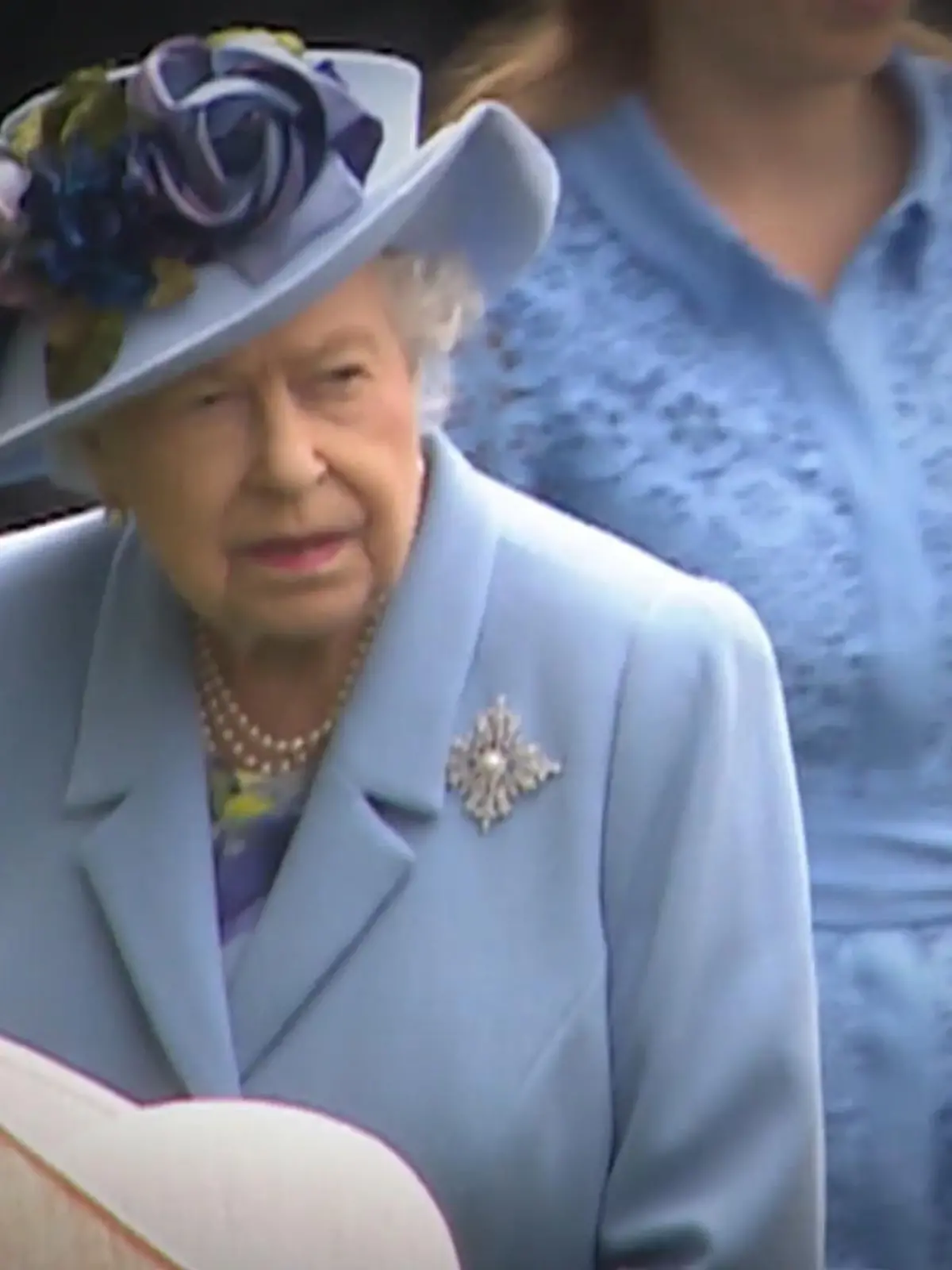 Bild zu: "Queen so gar nicht "amused" über neuen Diana-Film"