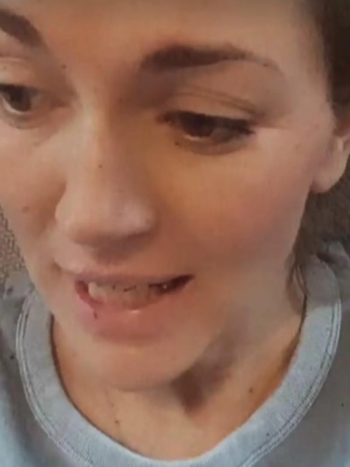 Bild zu: "Nina Bott - steht die Hausgeburt auf der Kippe?"