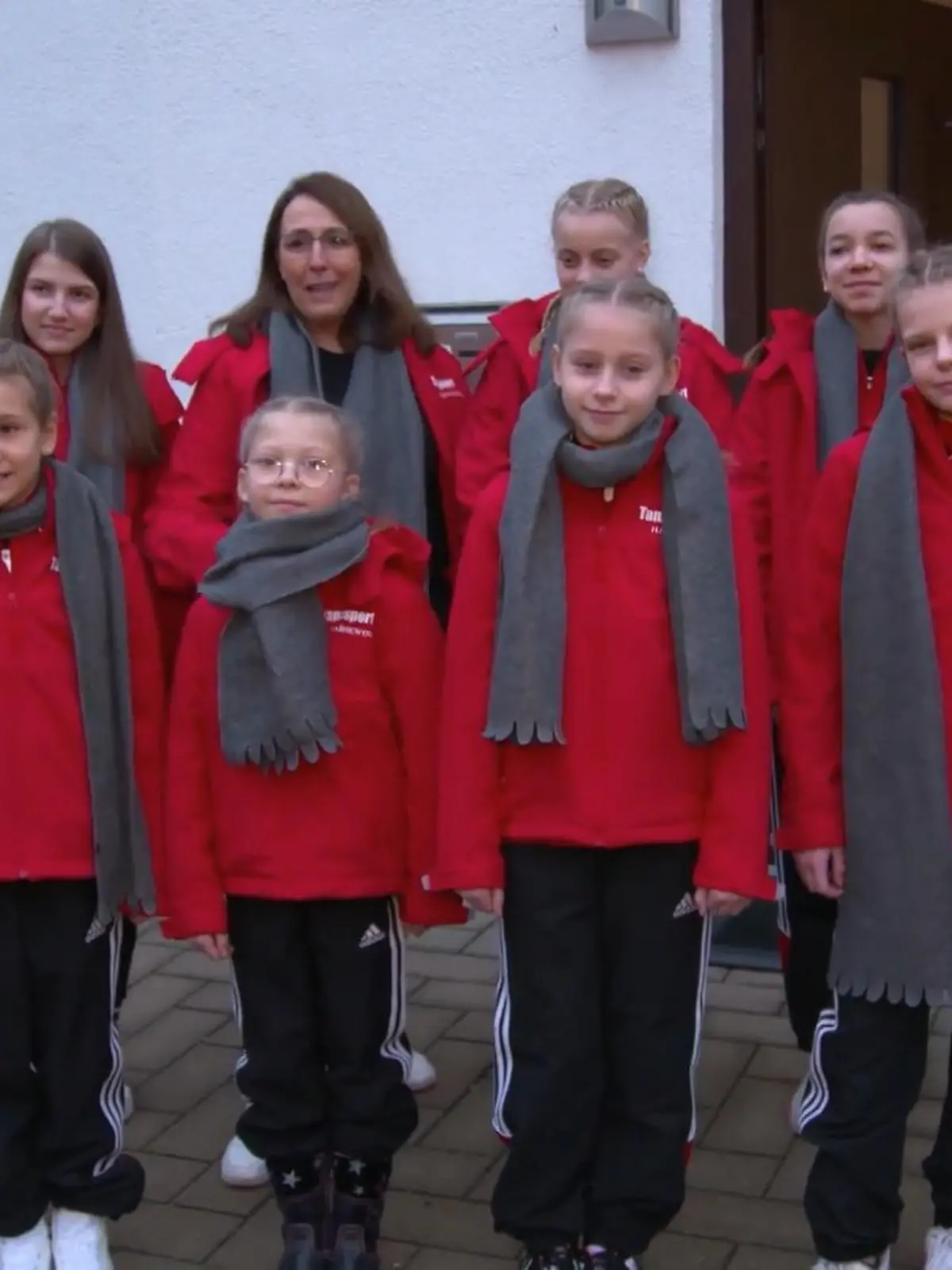 Bild zu: "Die Supertalent-Finalisten in der Corona-Quarantäne"