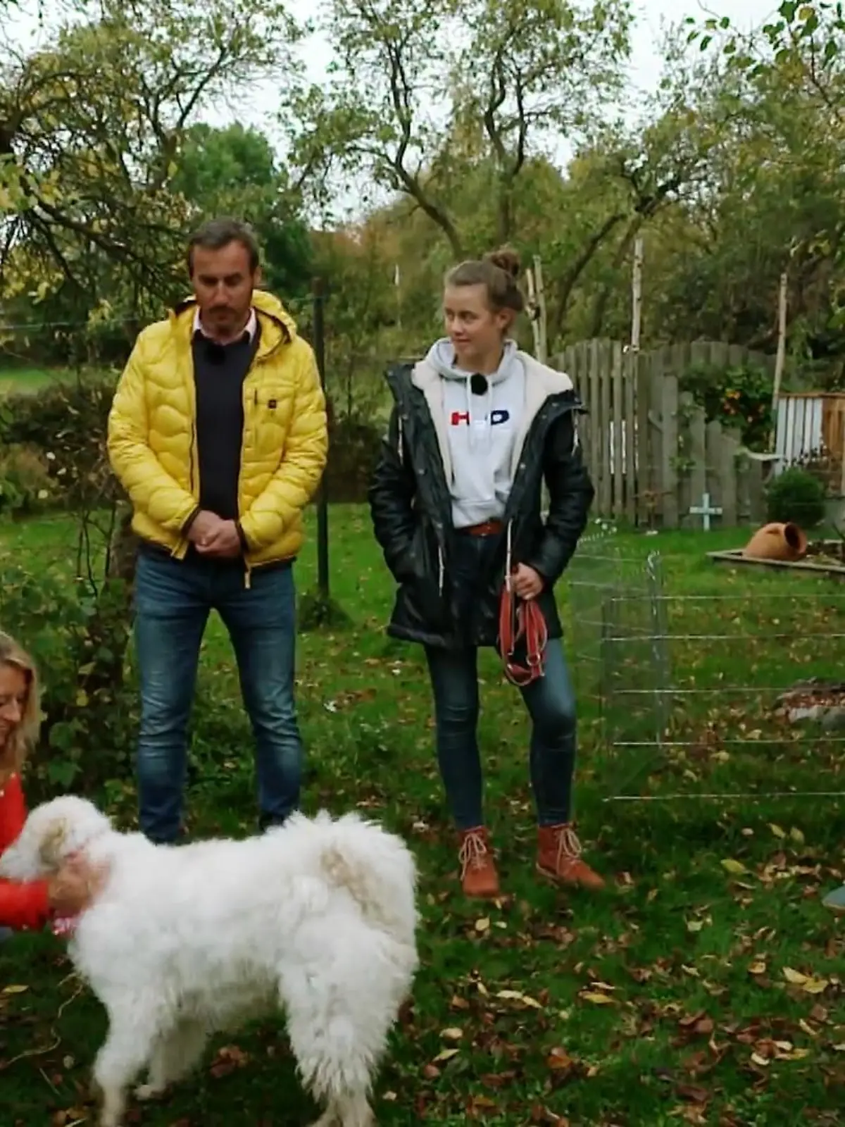 Bild zu: "Will Tilda ihr Revier immer noch aggressiv verteidigen?"