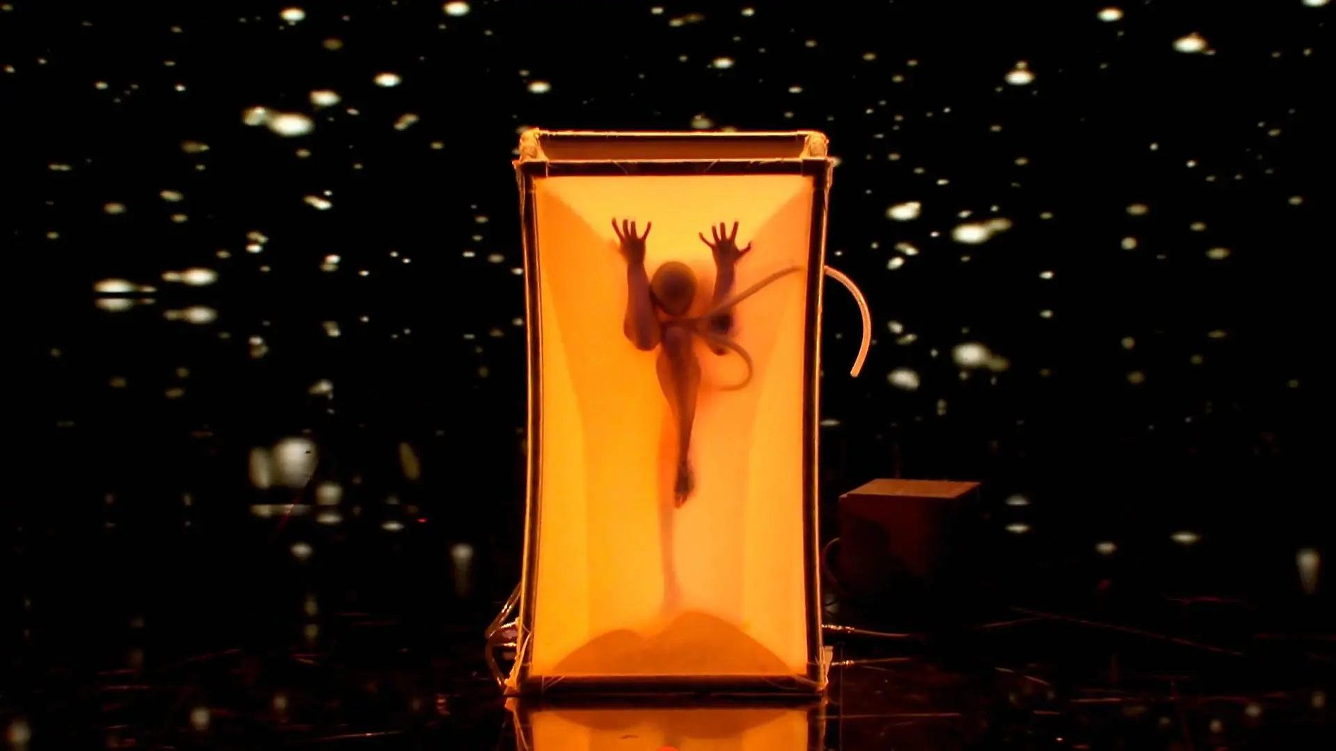 Diese Kunst macht die Supertalent-Jury sprachlos Ess zeigt eine außergewöhnliche Performance