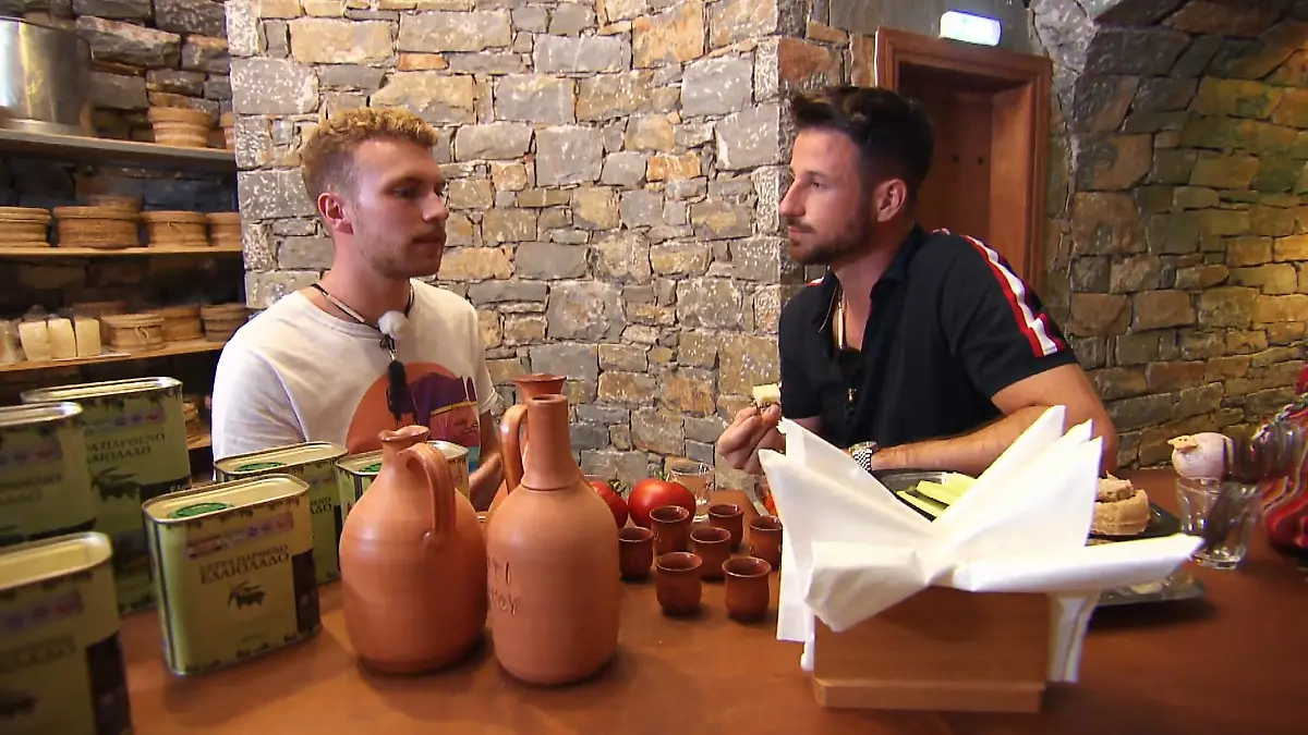 Beim Date öffnet sich Vincent dem Prinzen Er hatte Pech mit Männern