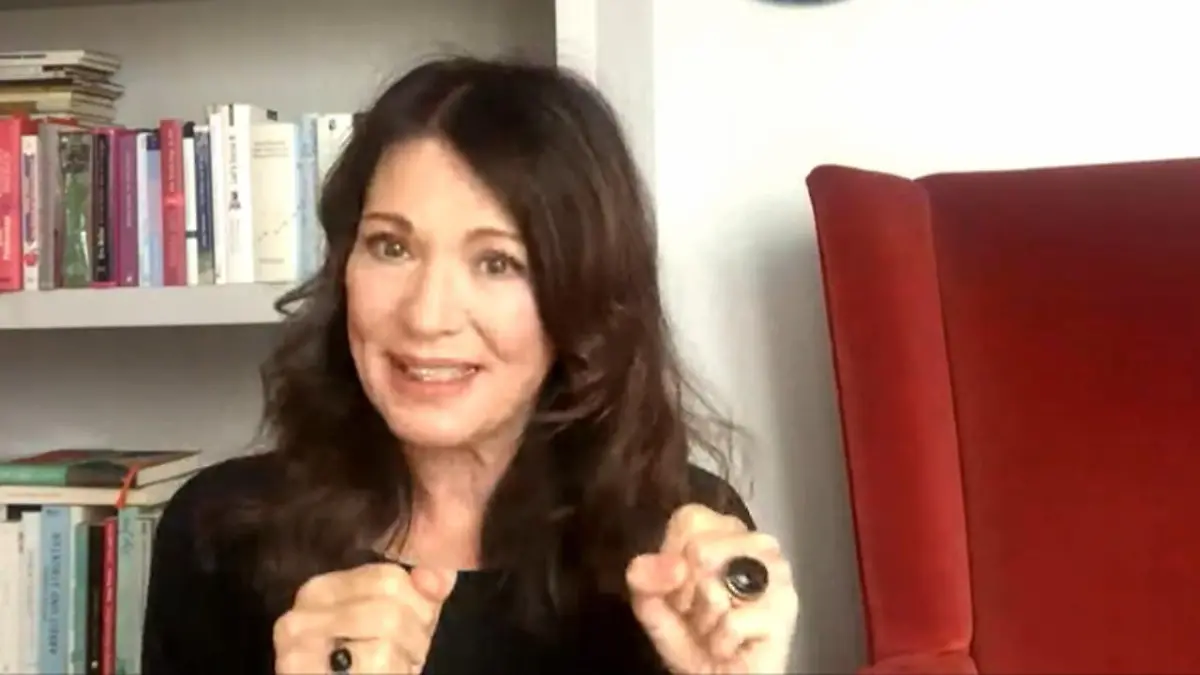 Warum der Dreh für Iris Berben ein körperlicher Kraftakt war Interview zu "Unter Freunden stirbt man nicht"