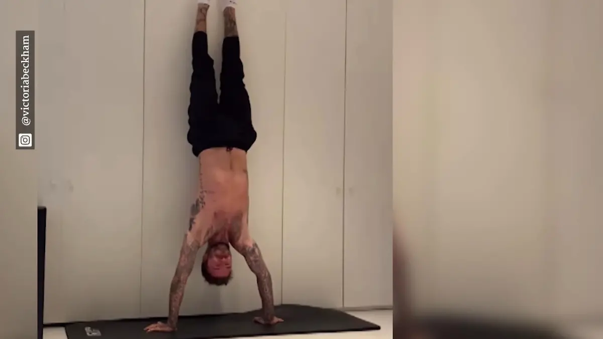 Die Beckhams beim Workout Den Handstand schafft David mit links