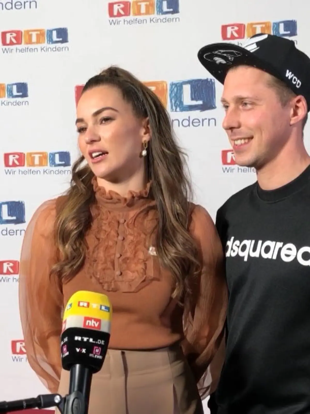 Bild zu: "Renata Lusin vermisst ihre Mama"