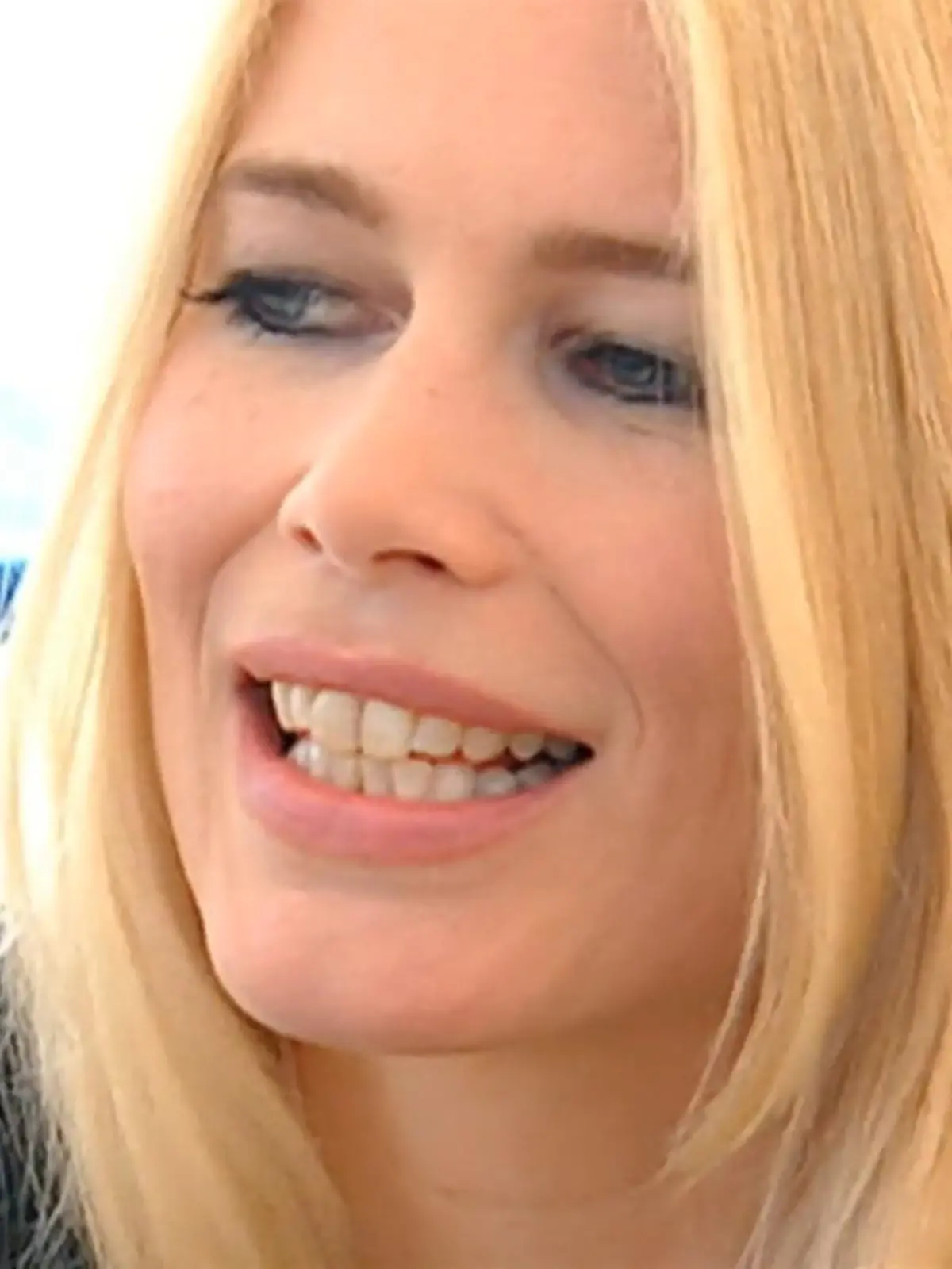 Bild zu: "So süß gratuliert Claudia Schiffer ihrer Clementine"