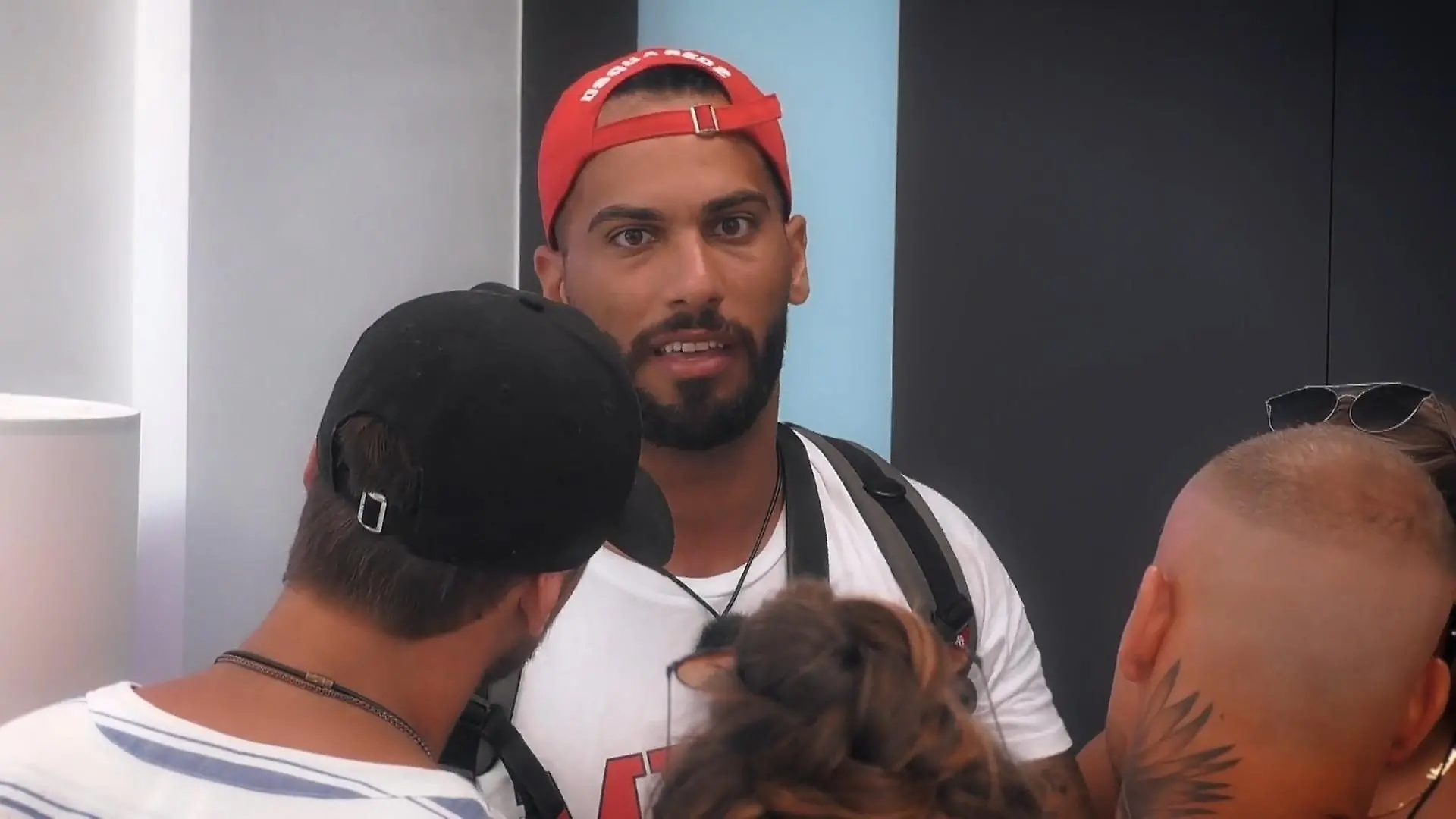 Feierabend für Ferhat! Er wird rausgeschmissen Seine "Ex on the Beach"-Show ist vorbei