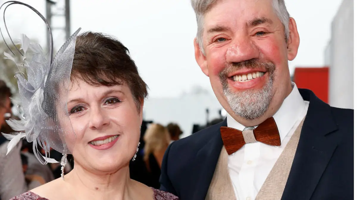 Weil Désirée Nick in einem podcast behauptet hat, dass Iris und Uwe Abel "stinken" sollen, zog das "Bauer sucht Frau"-Paar vor Gericht.