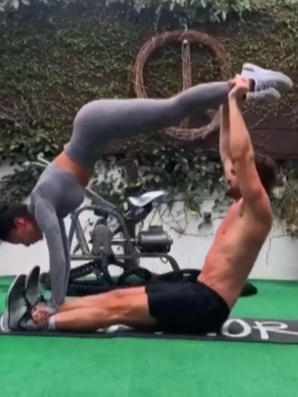 Bild zu: "Nicole Scherzinger zeigt ihr Power-Workout"