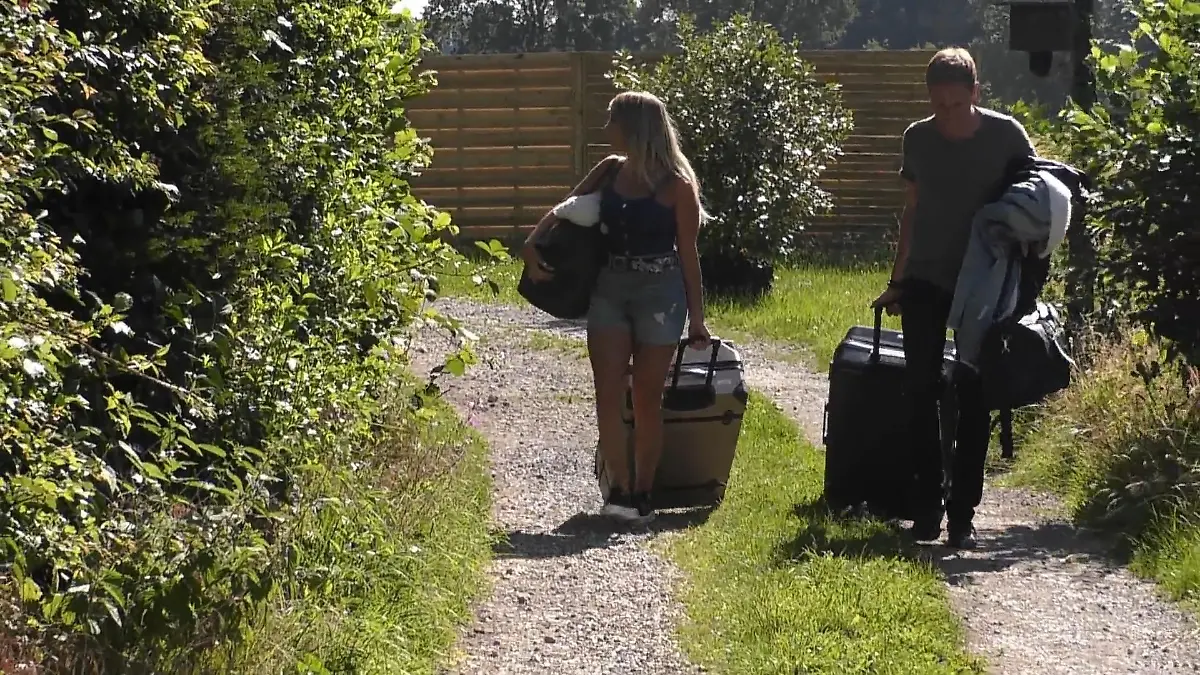 Annemarie und Tim Aus freut einige Promis sehr Auszug aus dem „Sommerhaus der Stars“