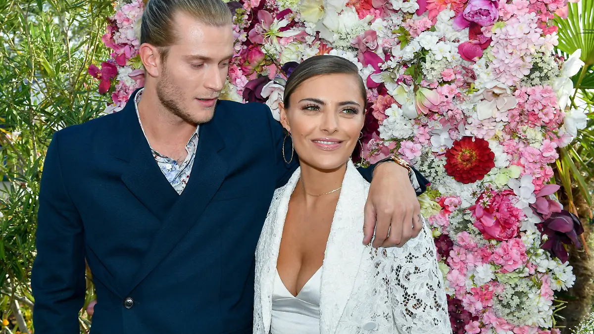 Schauspielerin Sophia Thomalla frisch erblondet Sie macht's wie ihr Loris Karius