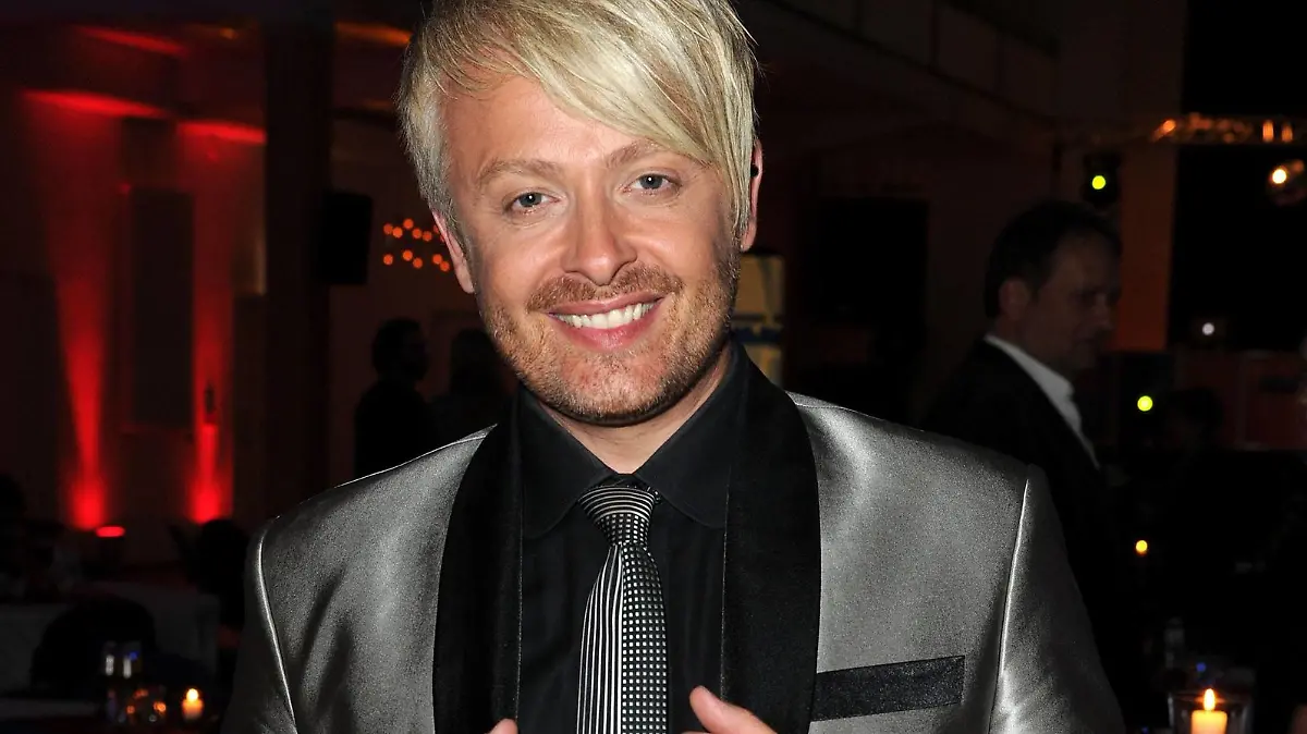 Ross Antony bei der Aftershowparty der TV Show 20 Jahre Feste - Silbereisen feiert (ARD) am 11.10.2014 in Riesa 20 Jahre Feste - Silbereisen feiert (ARD) TV Show in Riesa, 2014 PUBLICATIONxINxGERxSUIxAUTxONLYRoss Antony at the After-show party the TV Show 20 Years parties Silbereisen celebrate ARD at 11 10 2014 in Riesa 20 Years parties Silbereisen celebrate ARD TV Show in Riesa 2014 PUBLICATIONxINxGERxSUIxAUTxONLY