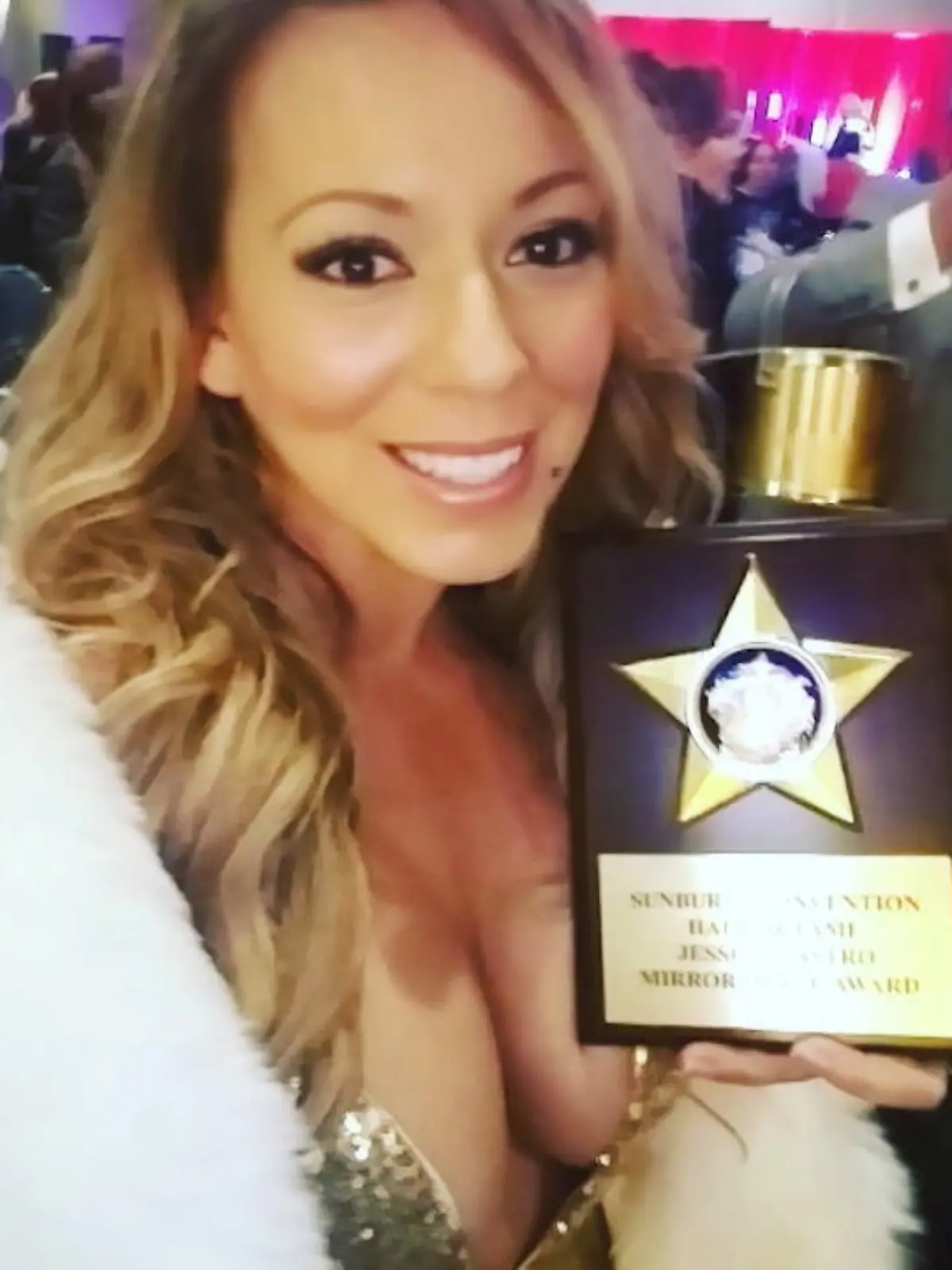Bild zu: "Mariah Carey hat eine Doppelgängerin"