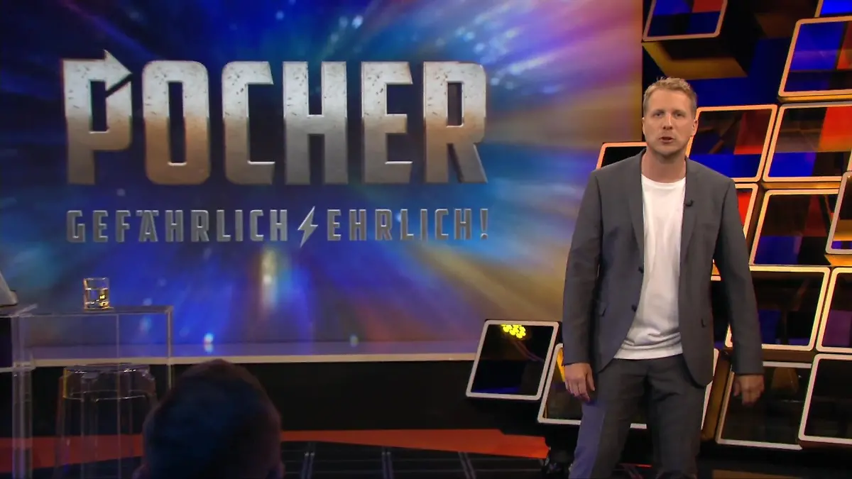 Wenn Olli "Love Island" synchronisiert Oliver Pocher als Simon Beeck