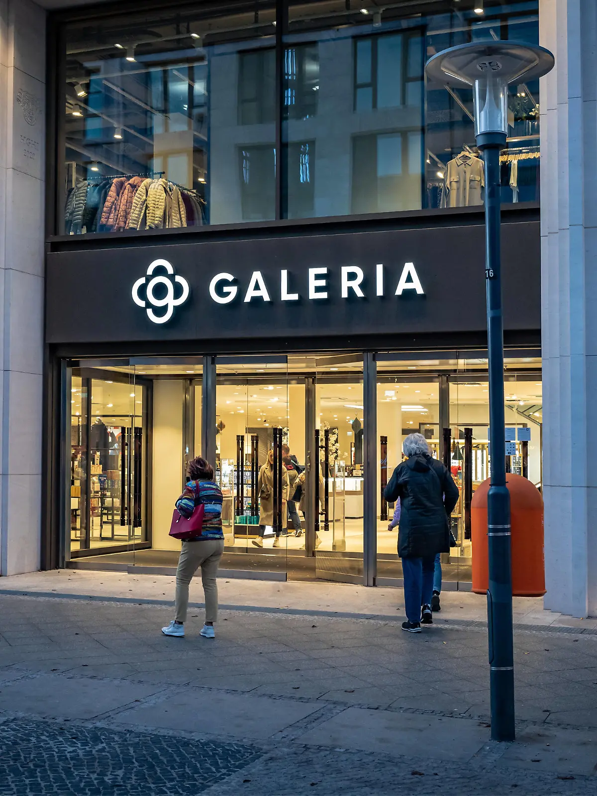  Berlin Reinickendorf OT Tegel Tegel Quartier mit der letzten in Deutschland eröffneten GALERIA / KARSTADT / KAUFHOF Filiale am 13.10.2022, fotografiert am 02.11.2022 Berlin *** Berlin Reinickendorf OT Tegel Tegel Quartier with the last GALERIA KARSTADT KAUFHOF store opened in Germany on 13 10 2022, photographed on 02 11 2022 Berlin