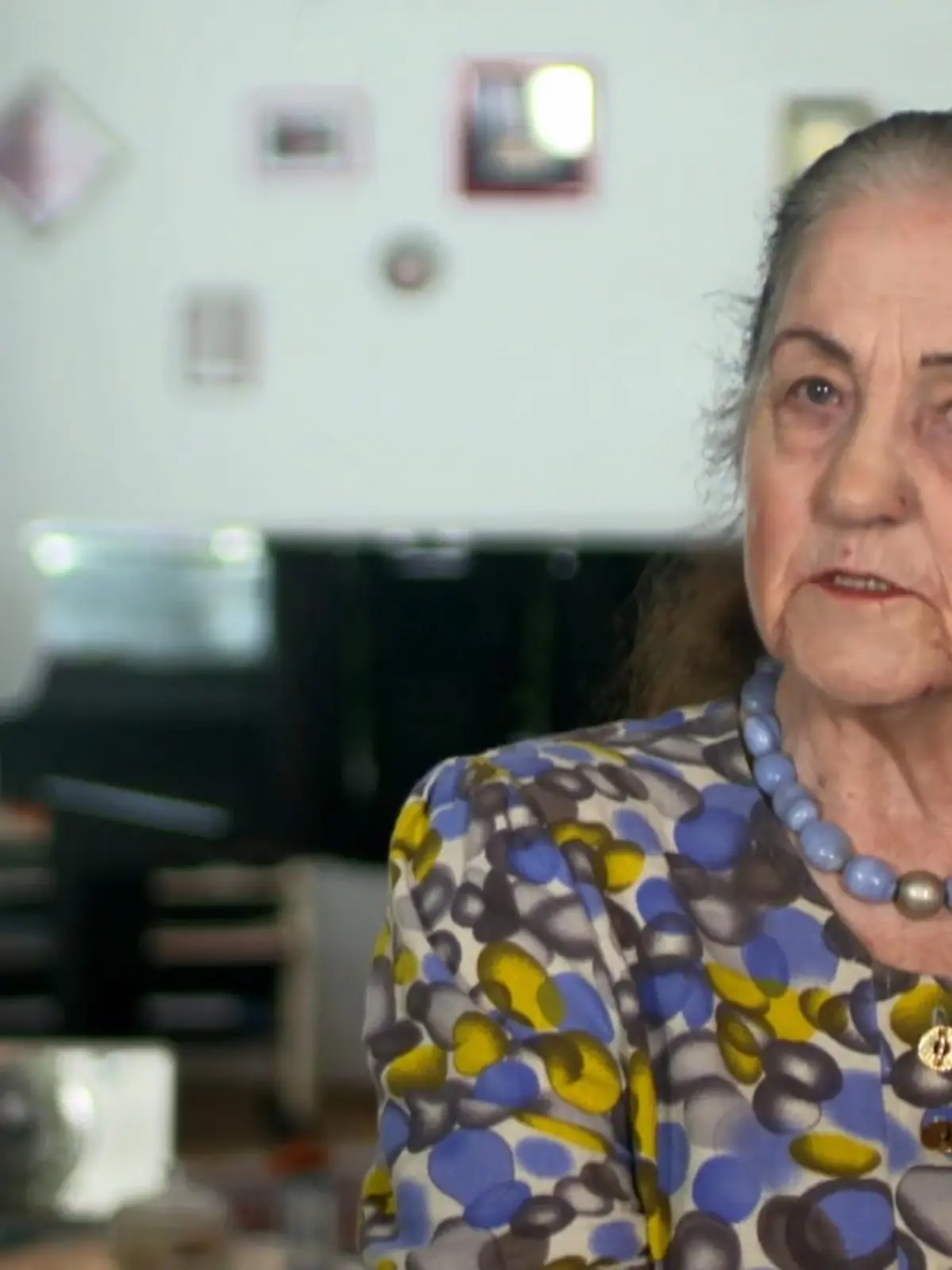 Bild zu: ""Die Alten können von den Jungen lernen und umgekehrt""