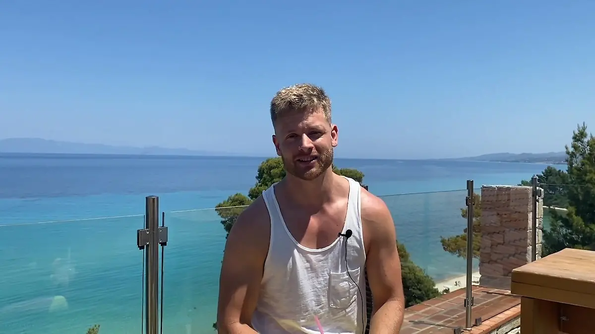 Er ist ein Fan von Freunschaft-Plus-Beziehungen Das ist "Ex on the Beach"-Kandidat Paul