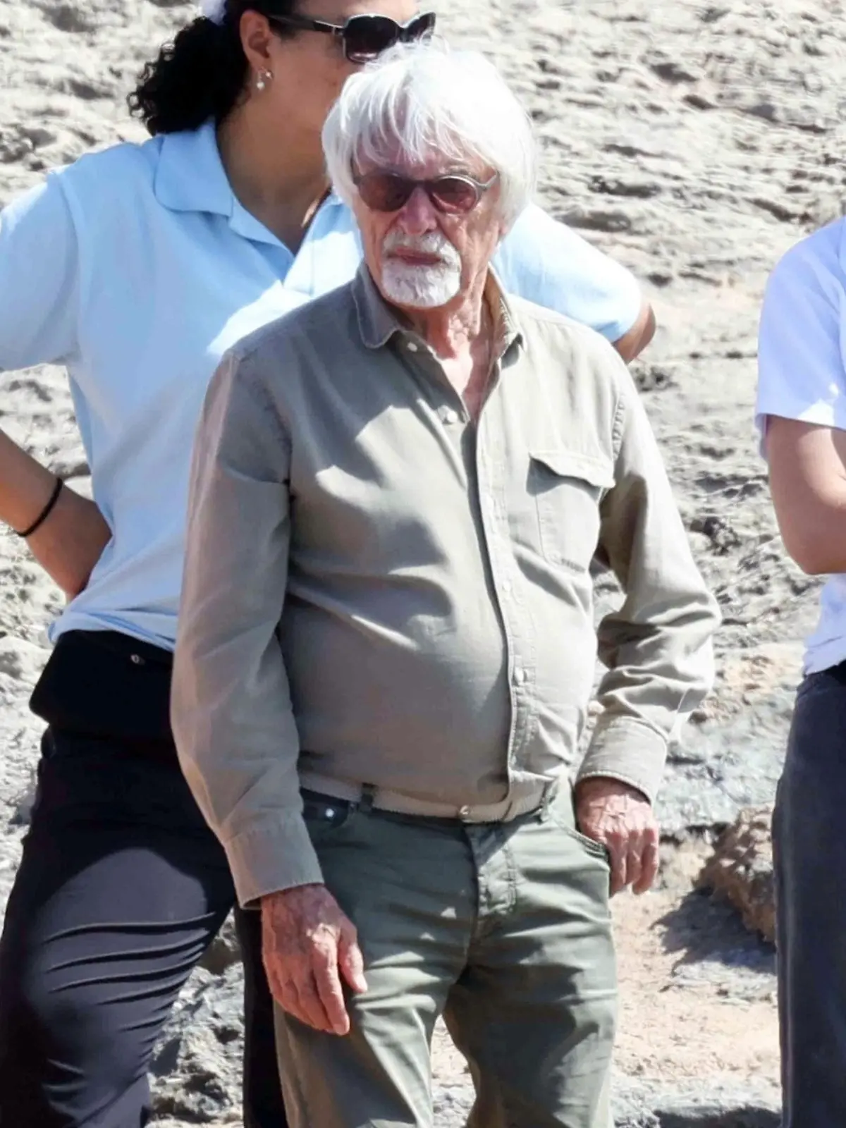 SONDERKONDITIONEN: MINDESTHONORAR: BGUK_2411963 - Formentera, SPAIN - *EXCLUSIVE* - Formula One Billionaire Bernie Ecclestone is pictured with wife and son enjoying a family vacation in Formentera.
Pictured: Bernie Ecclestone
BACKGRID UK 27 JUNE 2022 
UK: +44 208 344 2007 / uksales@backgrid.com
USA: +1 310 798 9111 / usasales@backgrid.com
*UK Clients - Pictures Containing Children
Please Pixelate Face Prior To Publication*