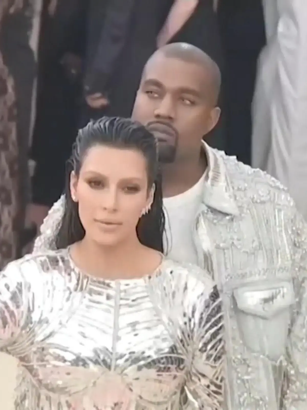 Bild zu: "Kim Kardashian und Kanye West leben aktuell getrennt"