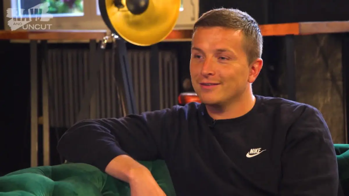 Das ist mit Aarons Gewinn passiert Webshow "Raw and Uncut"
