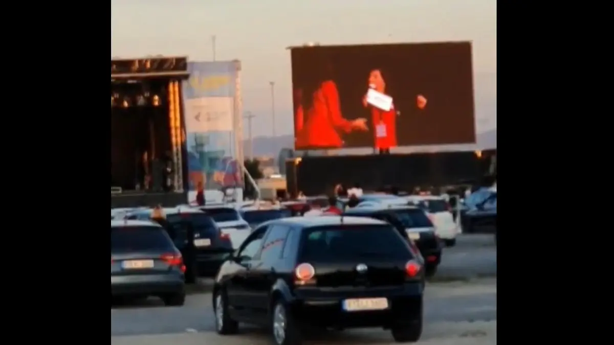 Sängerin Nena bügelt Moderatorin ab Eklat bei Nena-Konzert