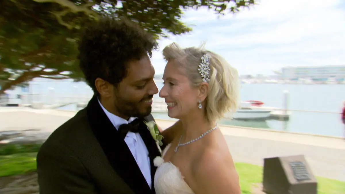 Lara und Sam heiraten per Livestream Botschaft gegen Rassismus