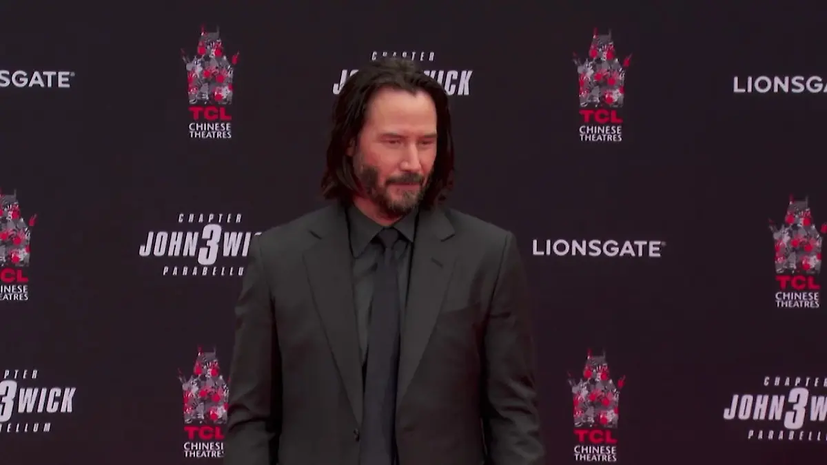 Hollywood in Potsdam: Keanu Reeves & Co. in Berlin In Berlin werden Szenen für "Matrix" gedreht