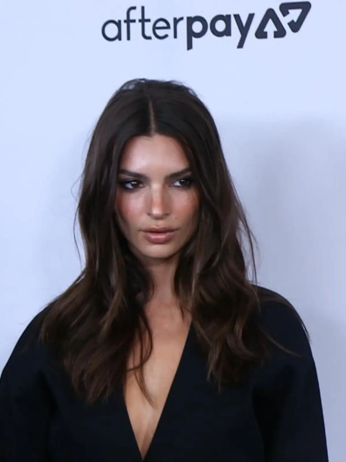 Bild zu: "Typveränderung bei Emily Ratajkowski"