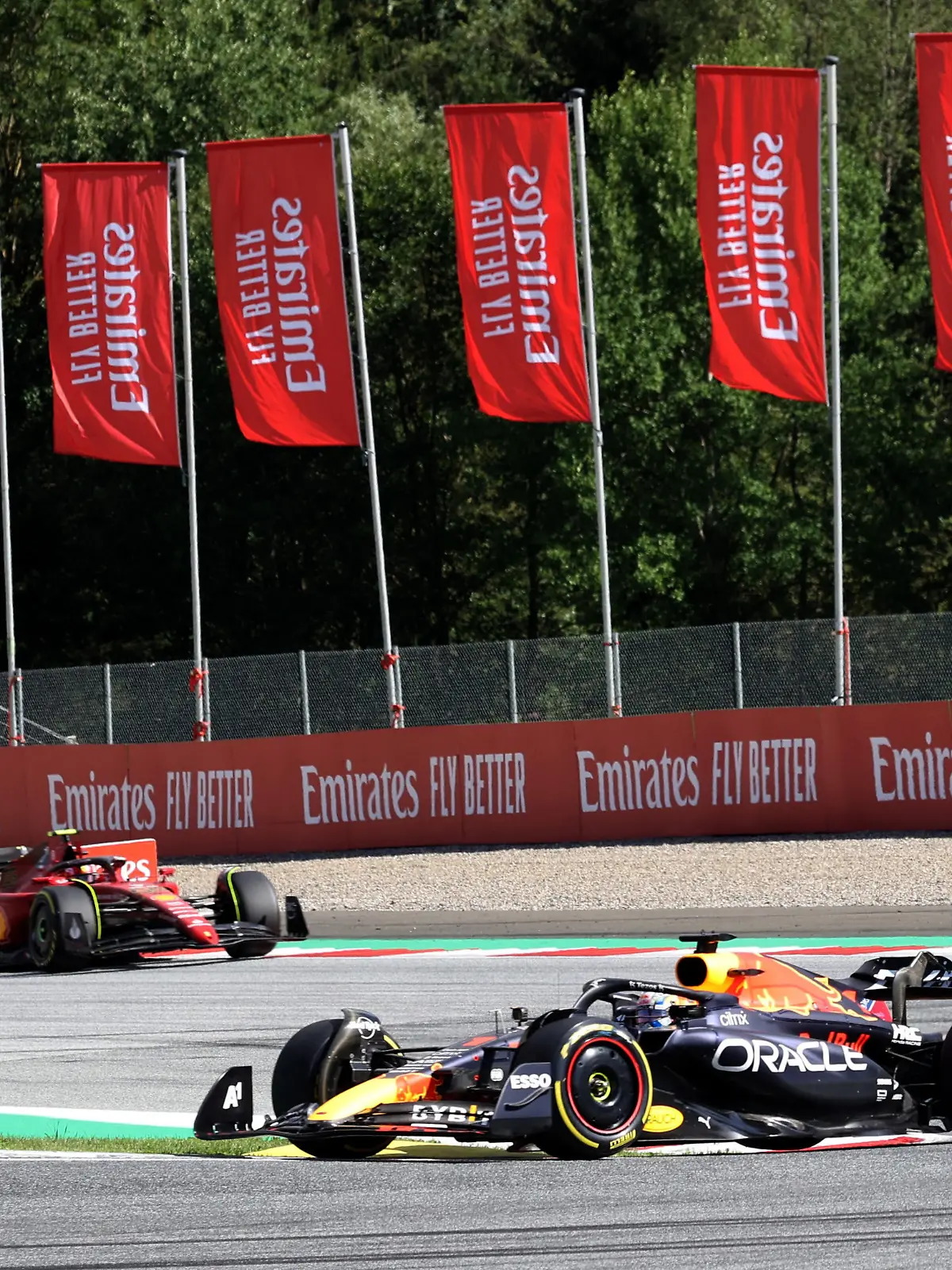Formula One F1 - Austrian Grand Prix - Red Bull Ring, Spielberg, Austria - July 9, 2022 Red Bull's Max Verstappen, Ferrari's Carlos Sainz Jr. and Charles Leclerc in action during the sprint race REUTERS/Florion Goga