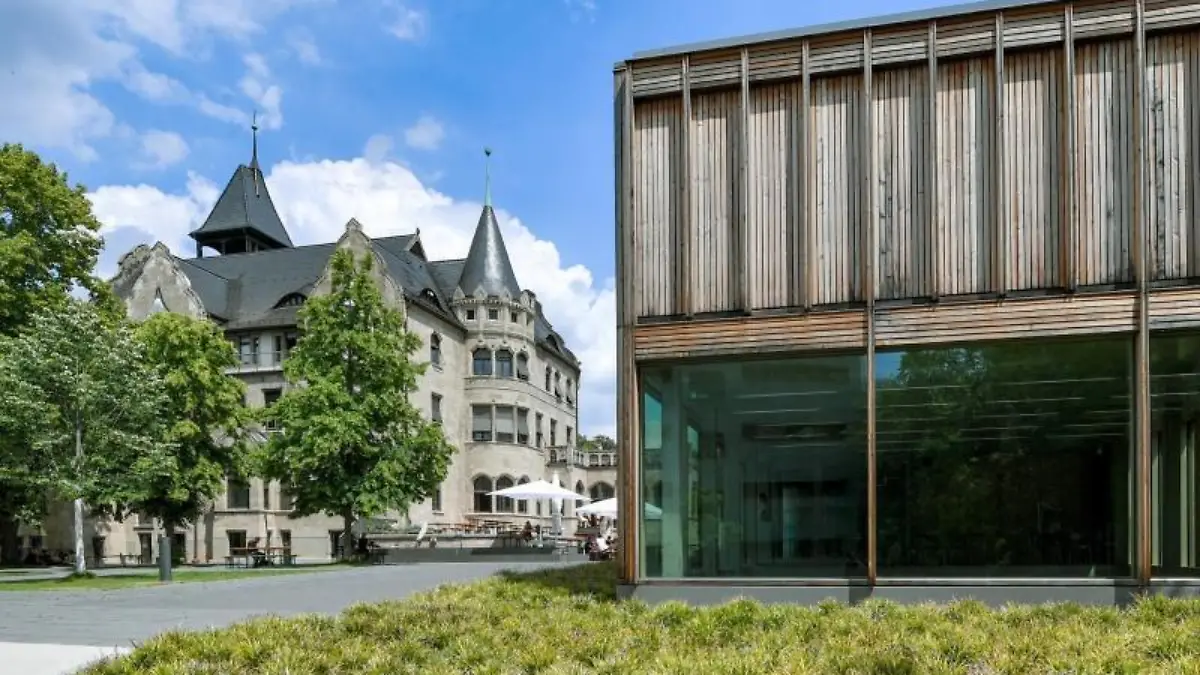 Blick auf den Campus der Kunsthochschule Halle/Saale