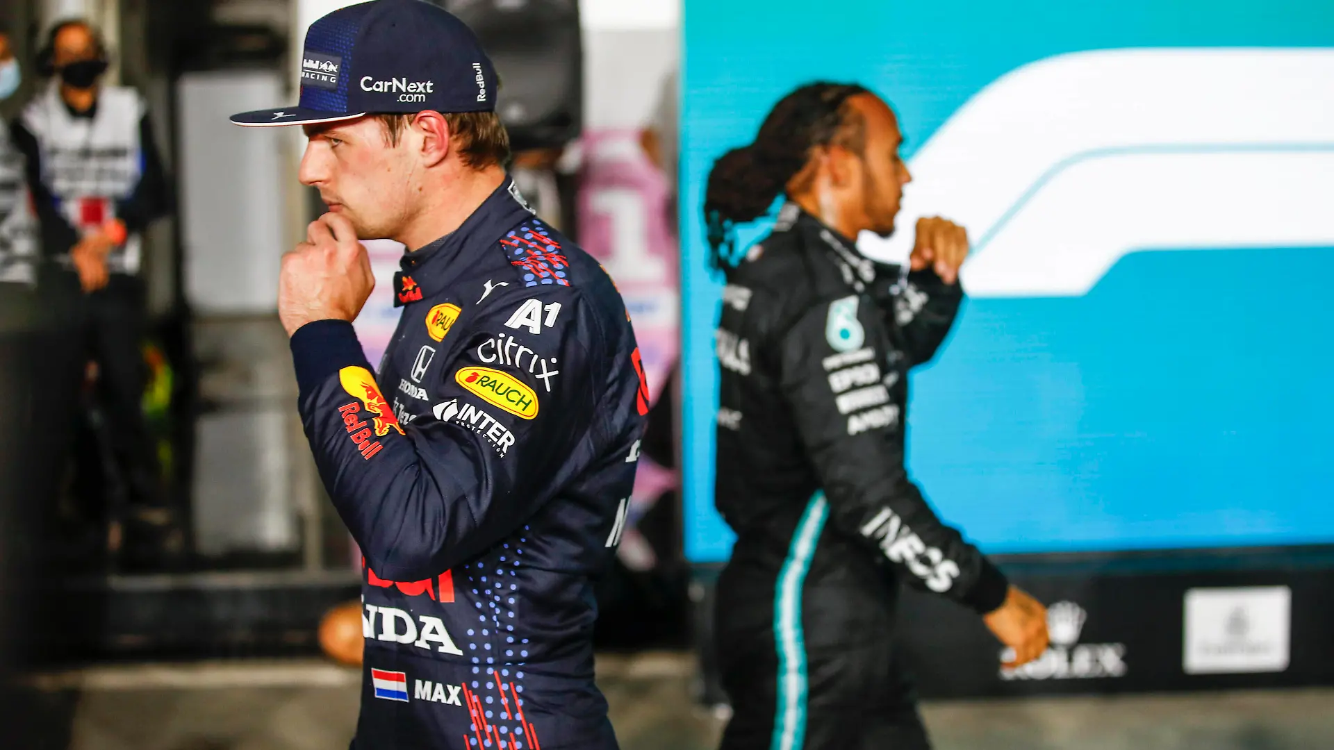 VERSTAPPEN Max ned, Red Bull Racing Honda RB16B, portrait HAMILTON Lewis gbr, Mercedes AMG F1 GP W12 E Performance, portrait during the Formula 1 Ooredoo Qatar Grand Prix 2021, 20th round of the 2021 FIA Formula One World Championship, WM, Weltmeisterschaft from November 19 to 21, 2021 on the Losail International Circuit, in Lusail, Qatar - F1 - QATAR GRAND PRIX 2021 DPPI/Panoramic PUBLICATIONxNOTxINxFRAxITAxBEL 00121041__B3_1017