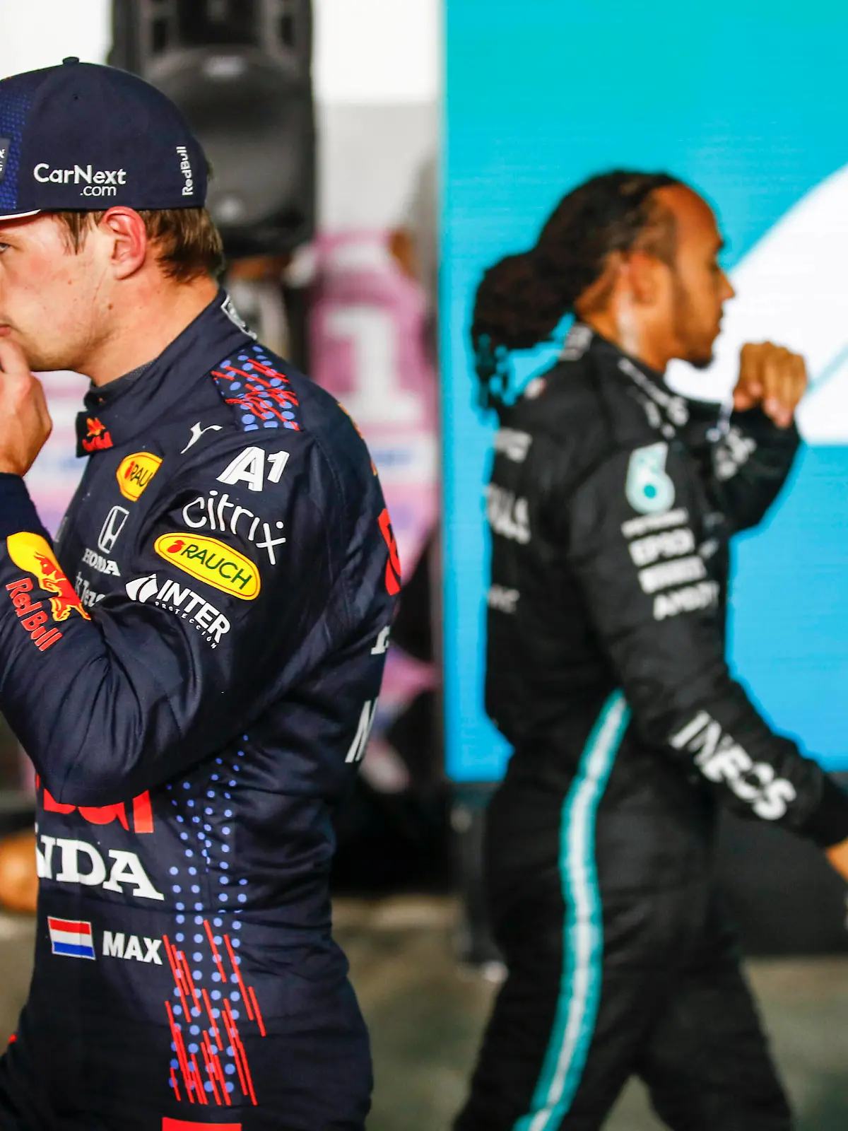  VERSTAPPEN Max ned, Red Bull Racing Honda RB16B, portrait HAMILTON Lewis gbr, Mercedes AMG F1 GP W12 E Performance, portrait during the Formula 1 Ooredoo Qatar Grand Prix 2021, 20th round of the 2021 FIA Formula One World Championship, WM, Weltmeisterschaft from November 19 to 21, 2021 on the Losail International Circuit, in Lusail, Qatar - F1 - QATAR GRAND PRIX 2021 DPPI/Panoramic PUBLICATIONxNOTxINxFRAxITAxBEL 00121041__B3_1017