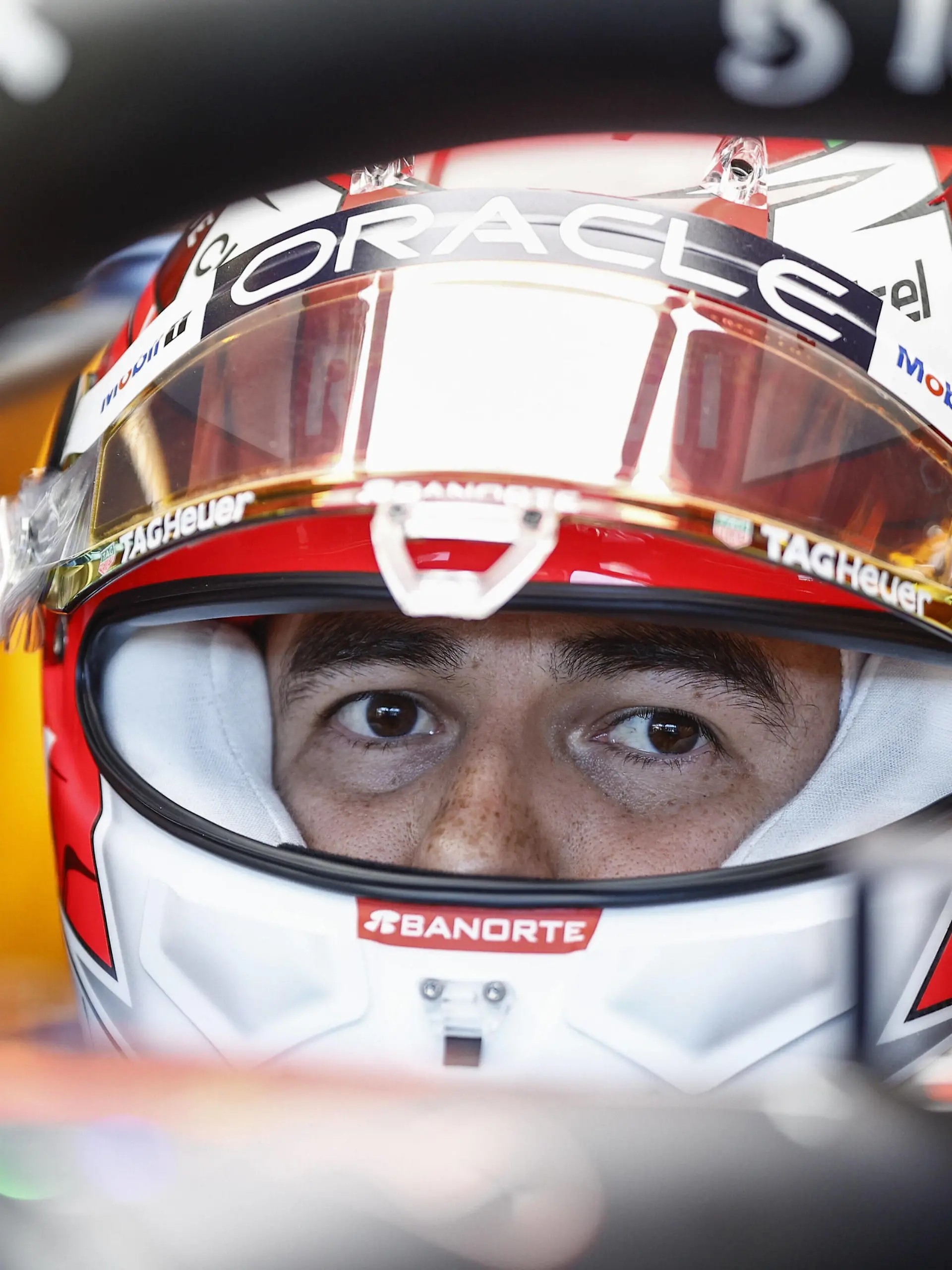 PEREZ Sergio mex, Red Bull Racing RB18, portrait during the Formula 1 Rolex Grosser Preis Von Osterreich 2022, 2022 Austrian Grand Prix, 11th round of the 2022 FIA Formula One World Championship, WM, Weltmeisterschaft from July 8 to 10, 2022 on the Red Bull Ring, in Spielberg, Austria - F1 - AUSTRIAN GRAND PRIX 2022 DPPI/Panoramic PUBLICATIONxNOTxINxFRAxITAxBEL 00122026__R3_1025
