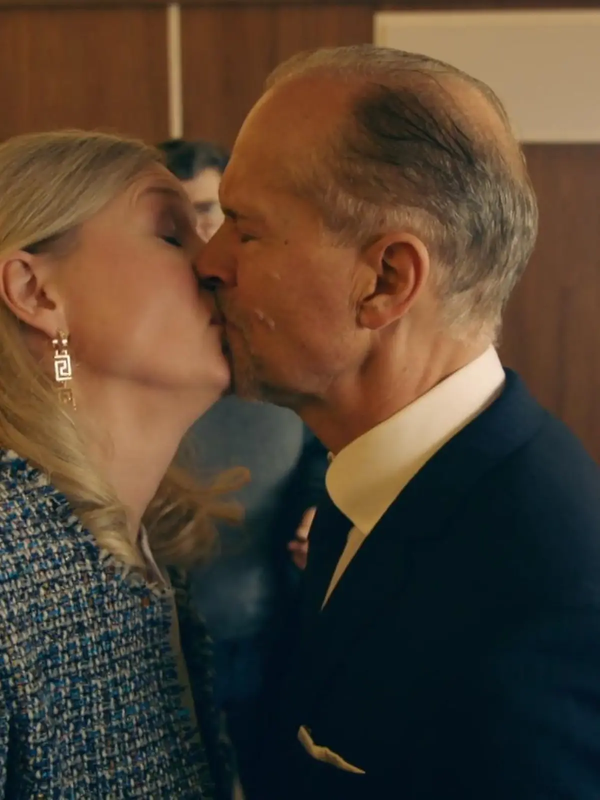 Bild zu: "Berger knutscht fremd"